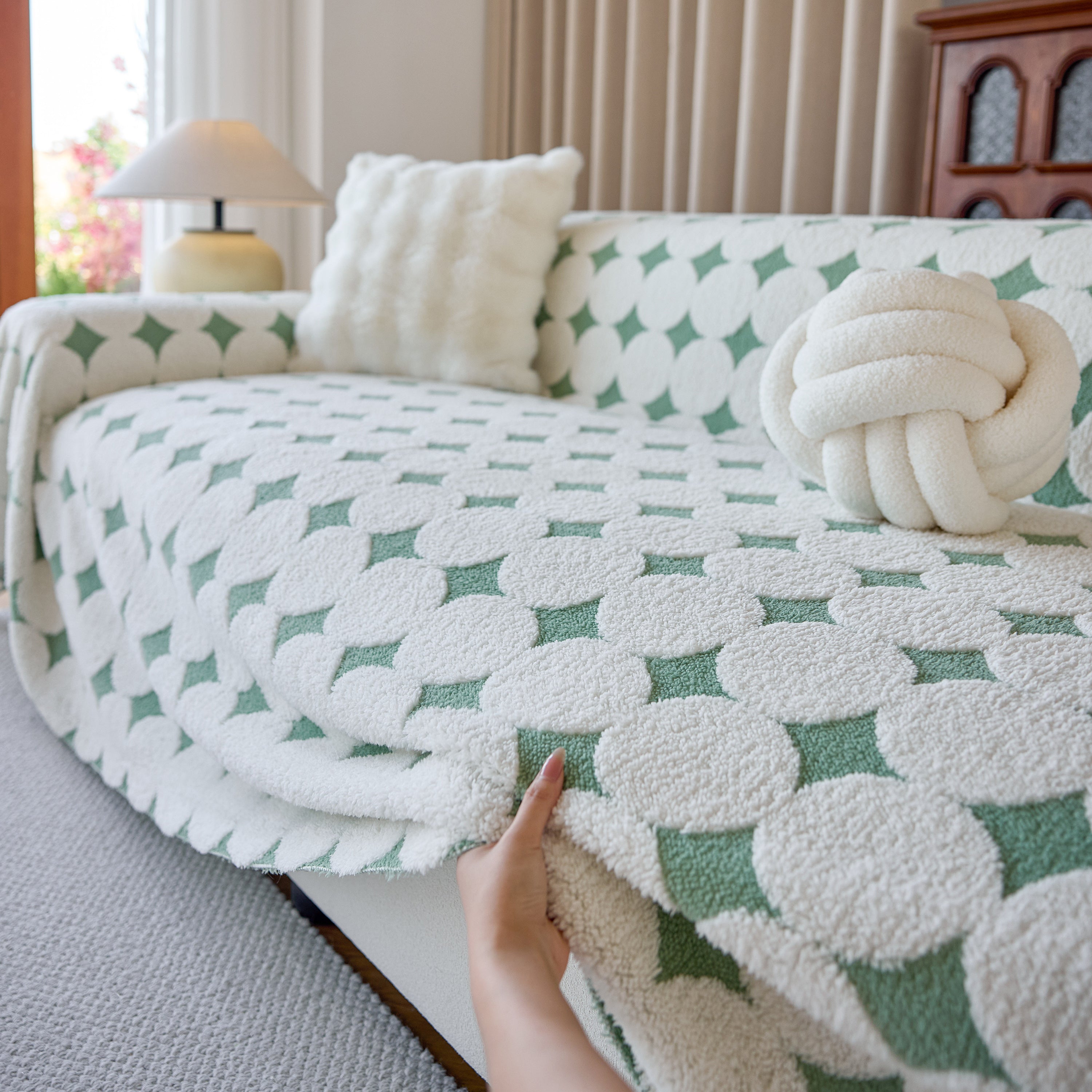 Geometric Jacquard Plush Warm Sofa Couch Cover Coral Fleece Throw Blanket For Couch