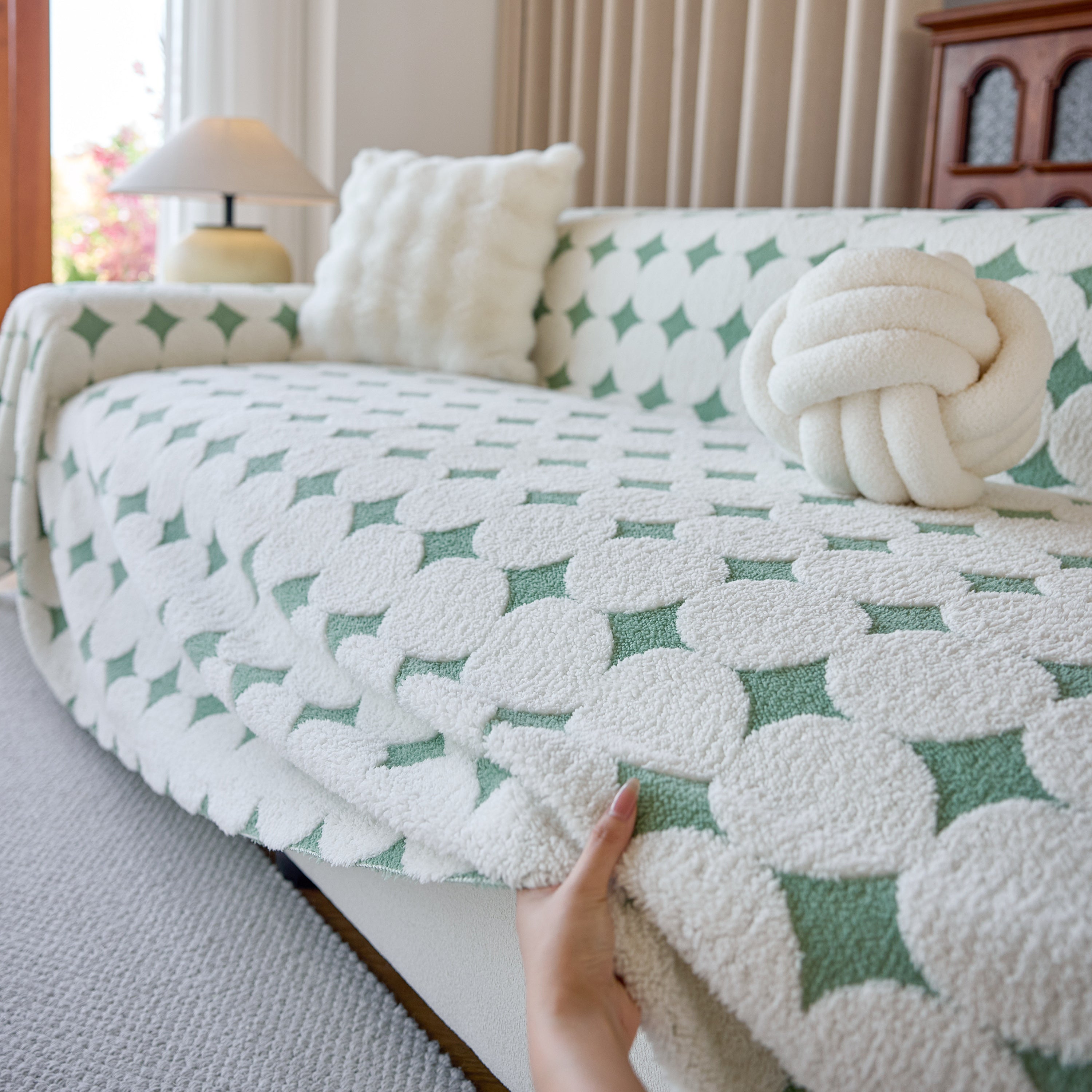 Geometric Jacquard Plush Warm Sofa Couch Cover Coral Fleece Throw Blanket For Couch