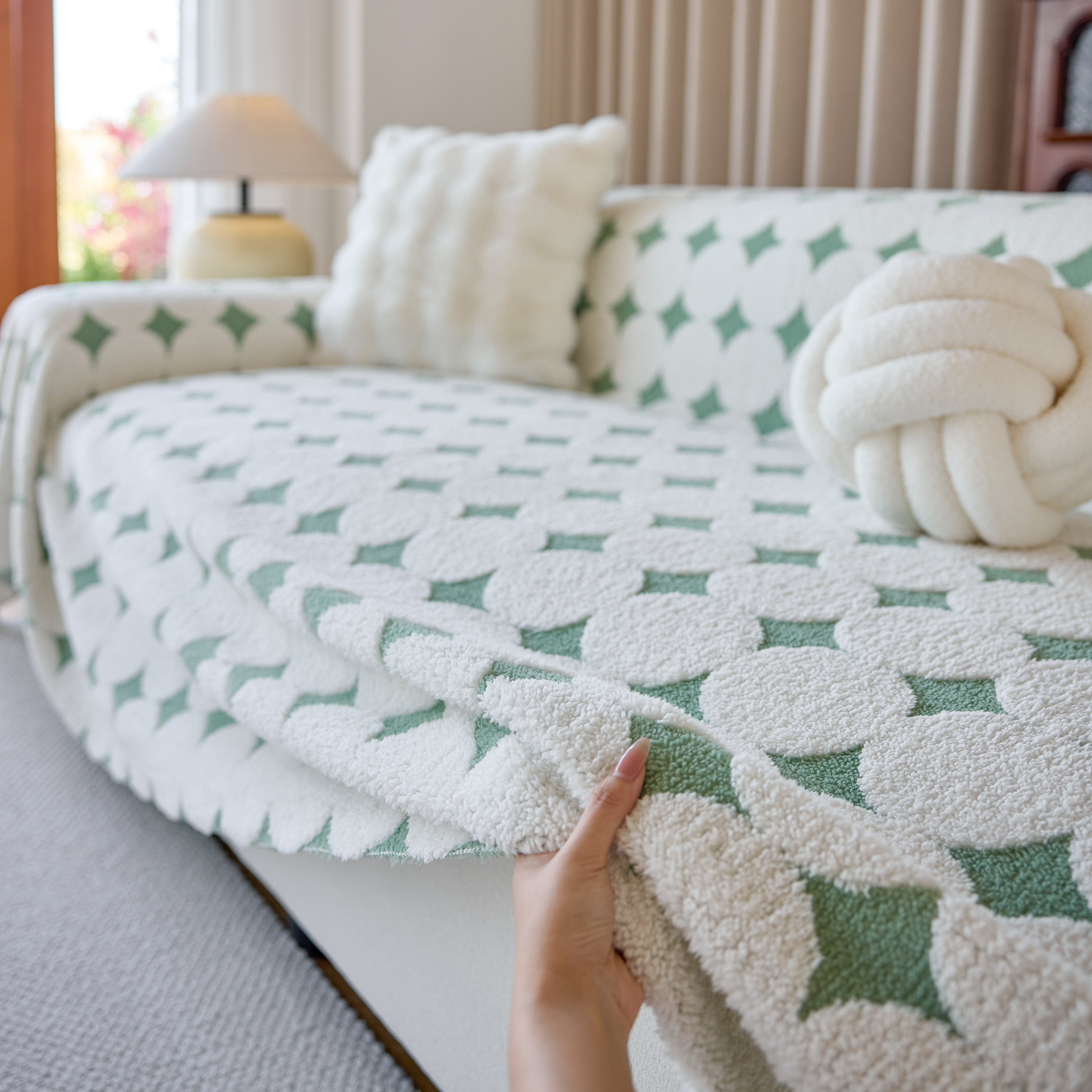 Geometric Jacquard Plush Warm Sofa Couch Cover Coral Fleece Throw Blanket For Couch