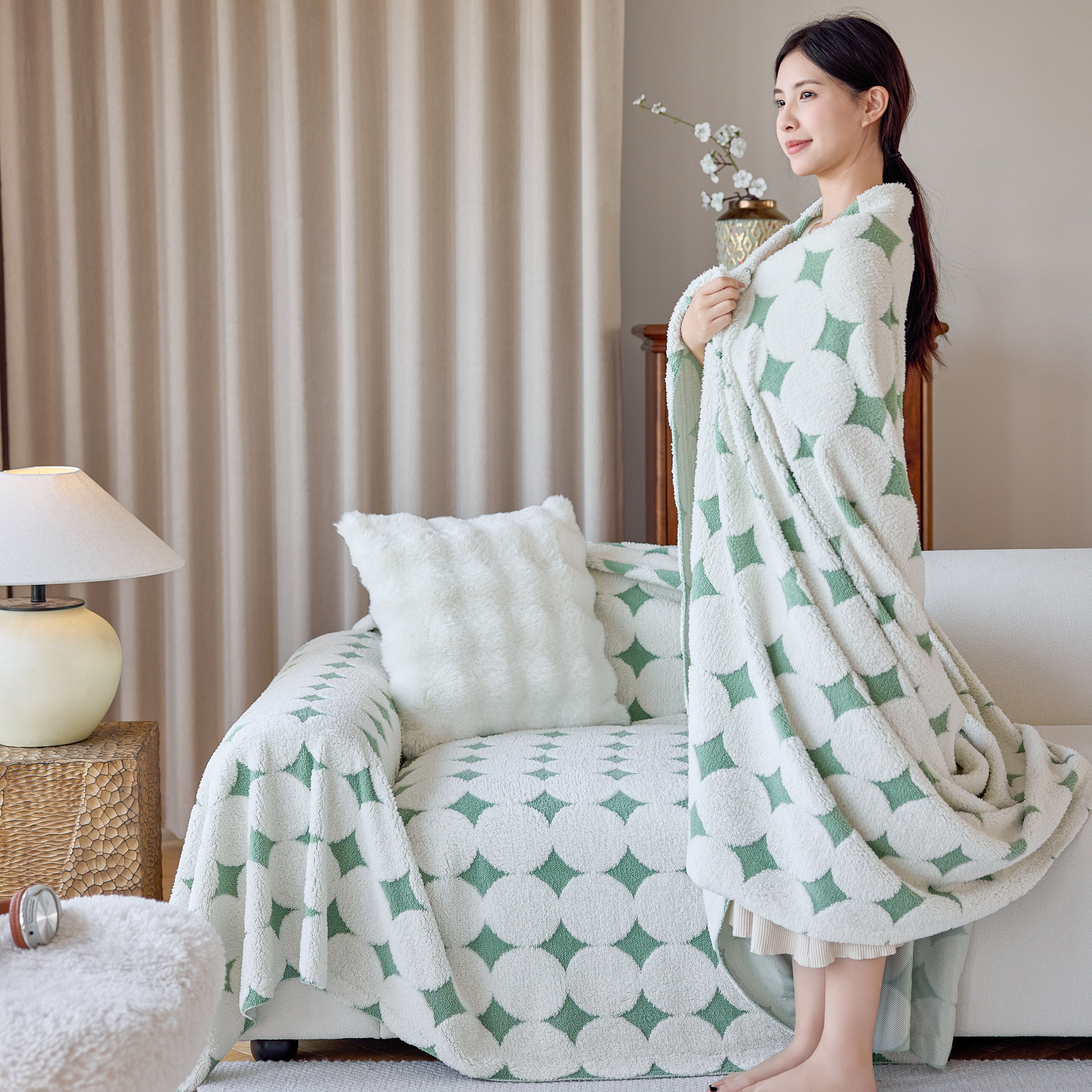 Geometric Jacquard Plush Warm Sofa Couch Cover Coral Fleece Throw Blanket For Couch