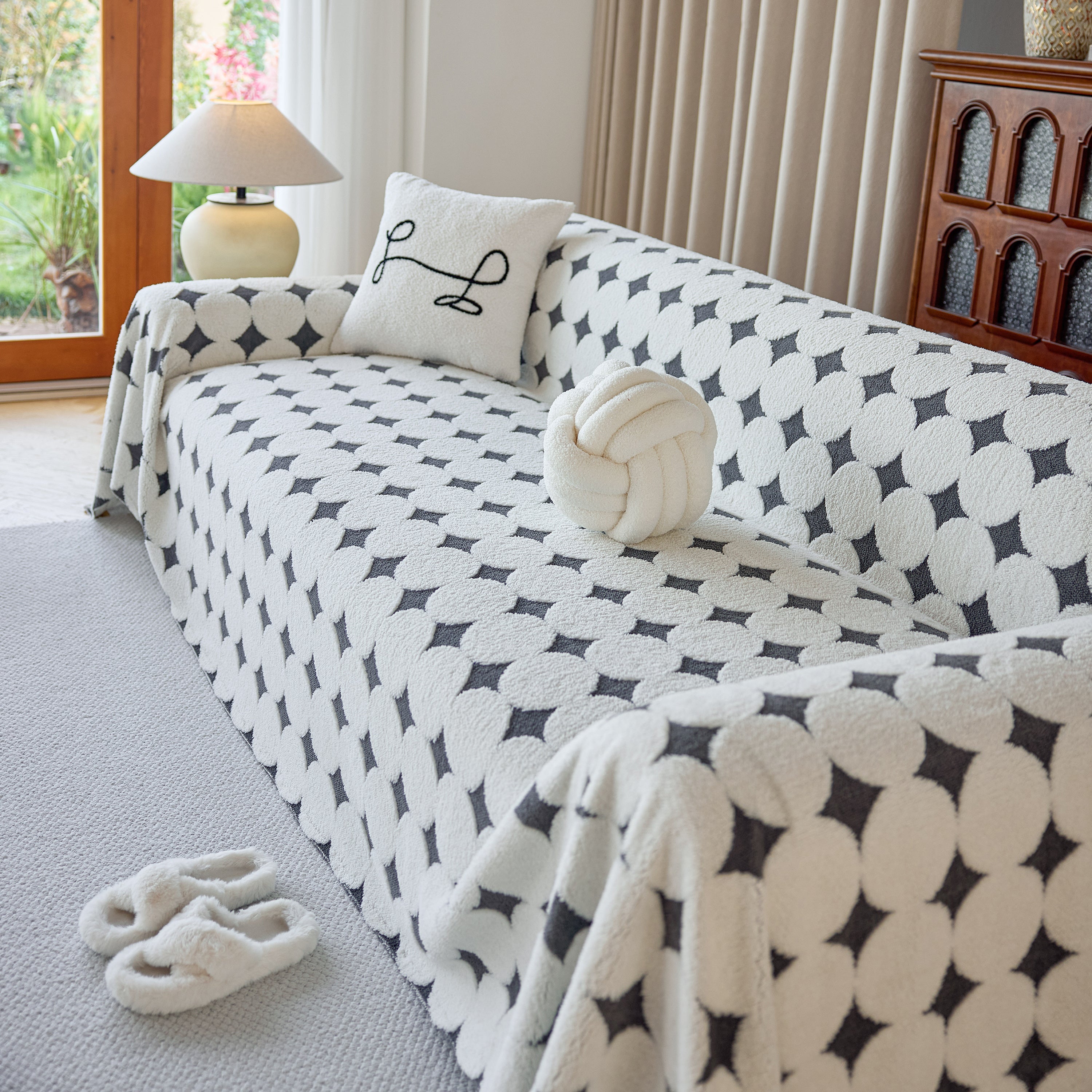 Geometric Jacquard Plush Warm Sofa Couch Cover Coral Fleece Throw Blanket For Couch