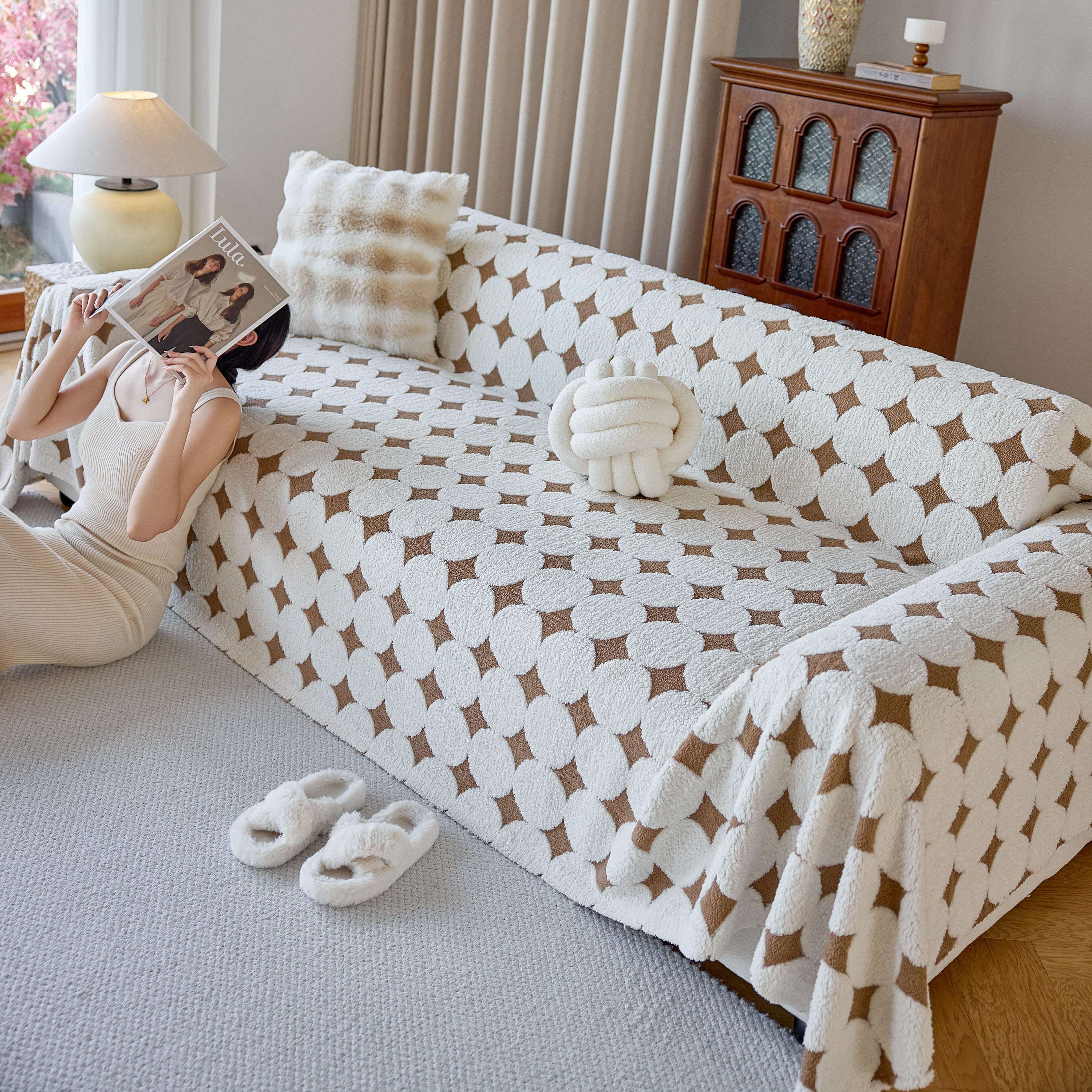 Geometric Jacquard Plush Warm Sofa Couch Cover Coral Fleece Throw Blanket For Couch
