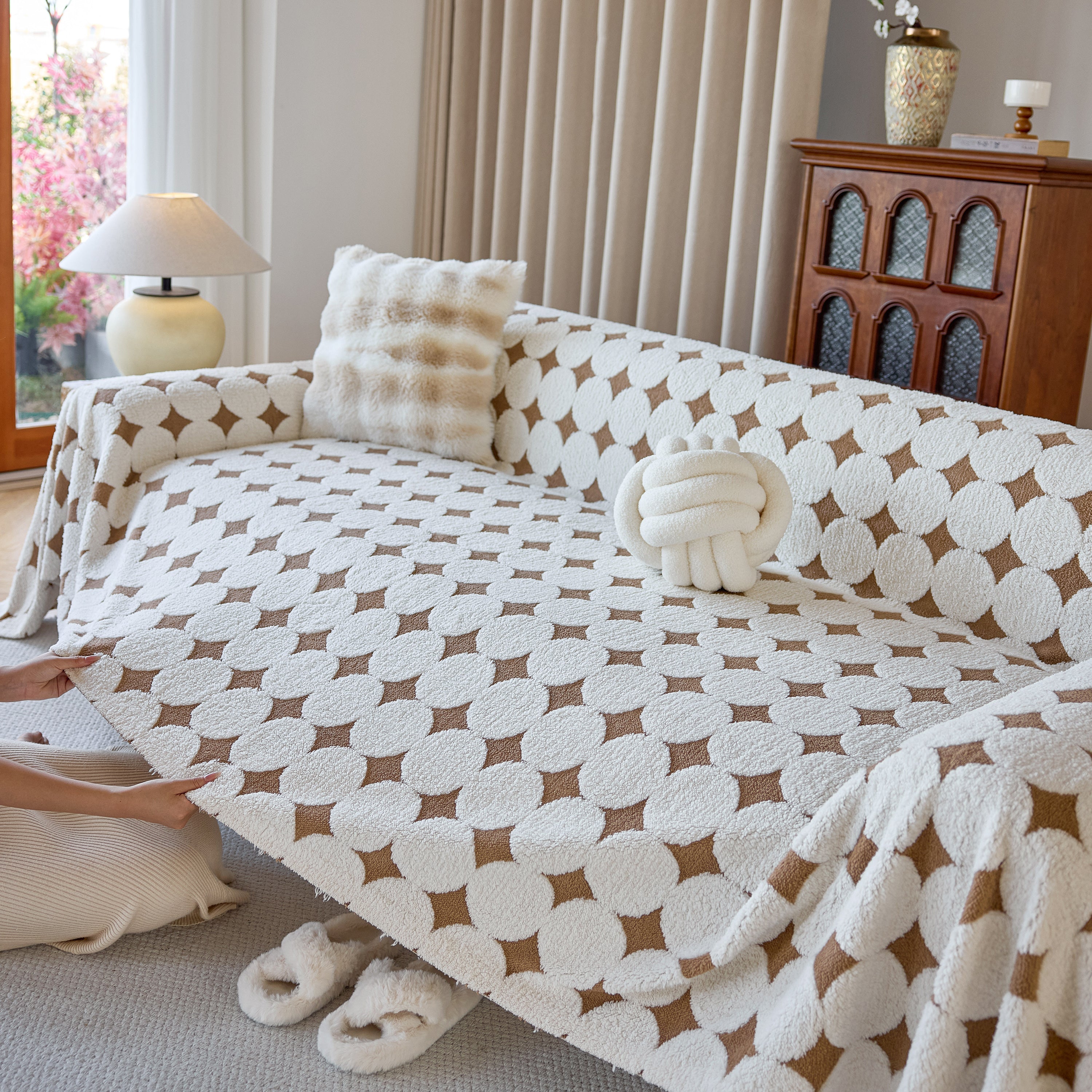 Geometric Jacquard Plush Warm Sofa Couch Cover Coral Fleece Throw Blanket For Couch