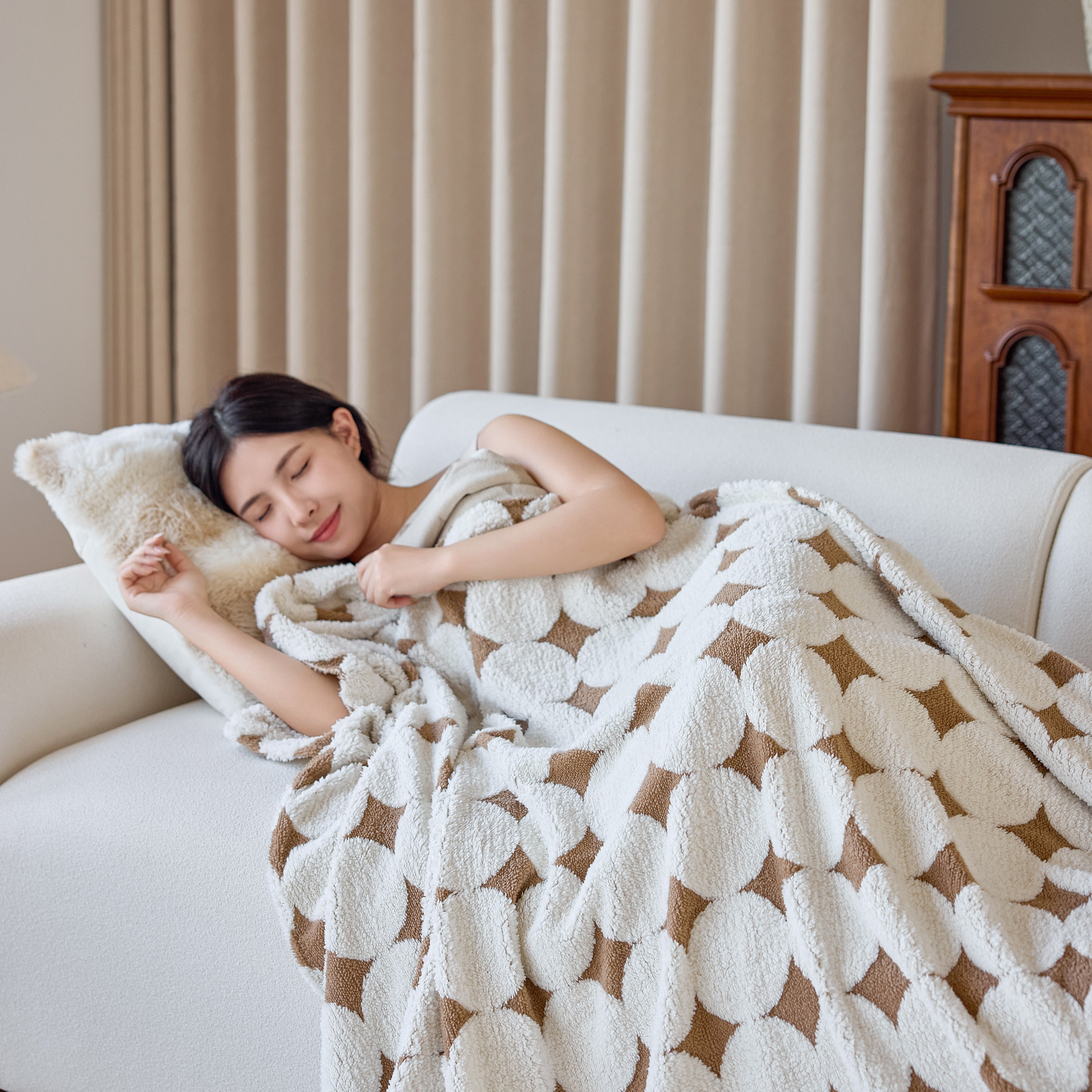 Geometric Jacquard Plush Warm Sofa Couch Cover Coral Fleece Throw Blanket For Couch
