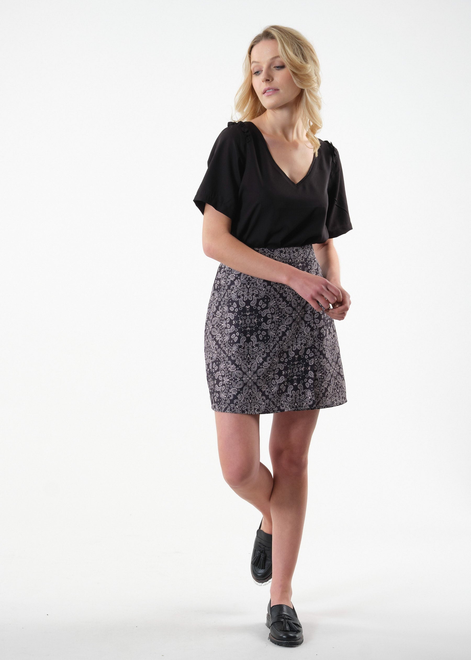 Deeluxe Sam Skirt