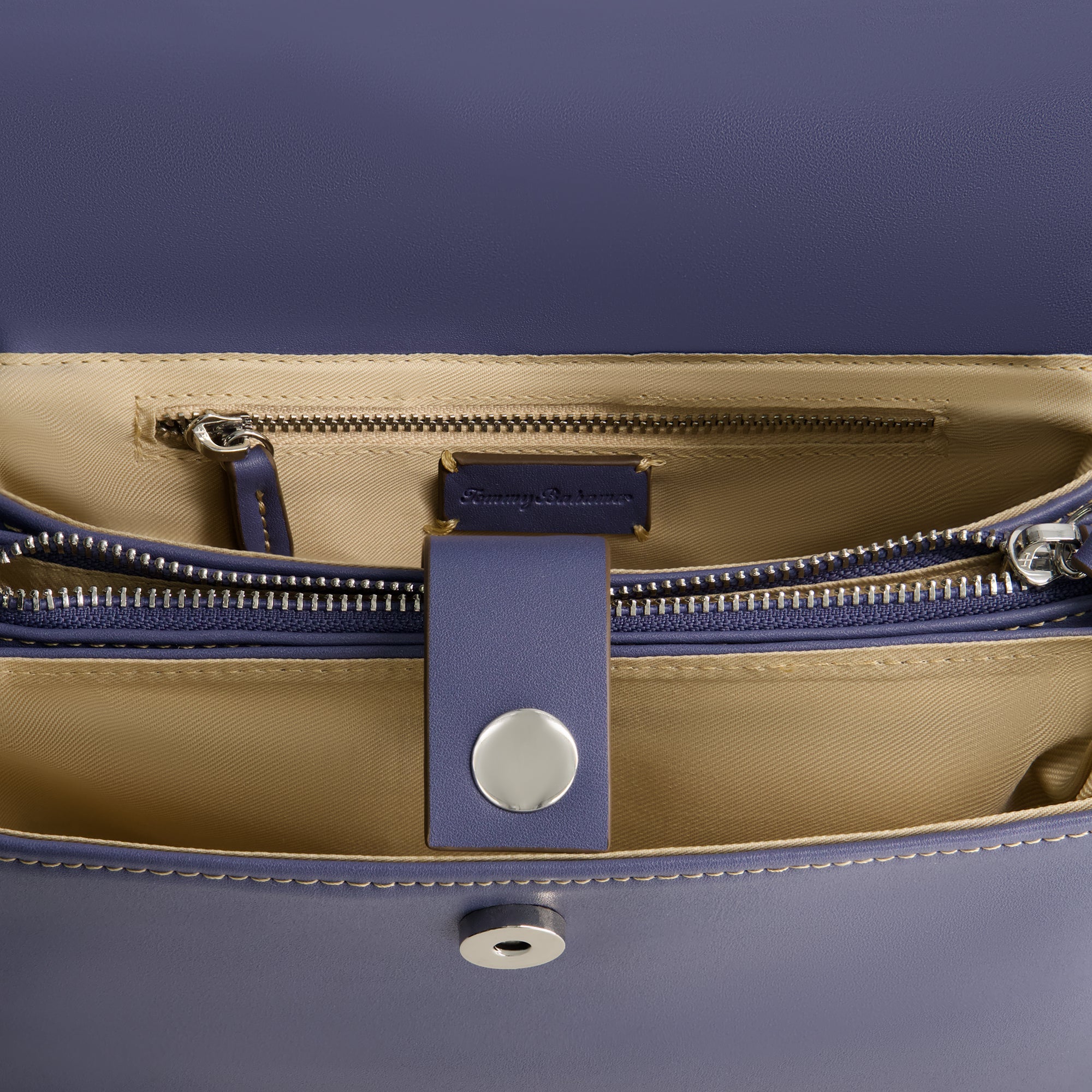 Tommy Bahama Debossed Logo Flat Messenger Bag, Navy