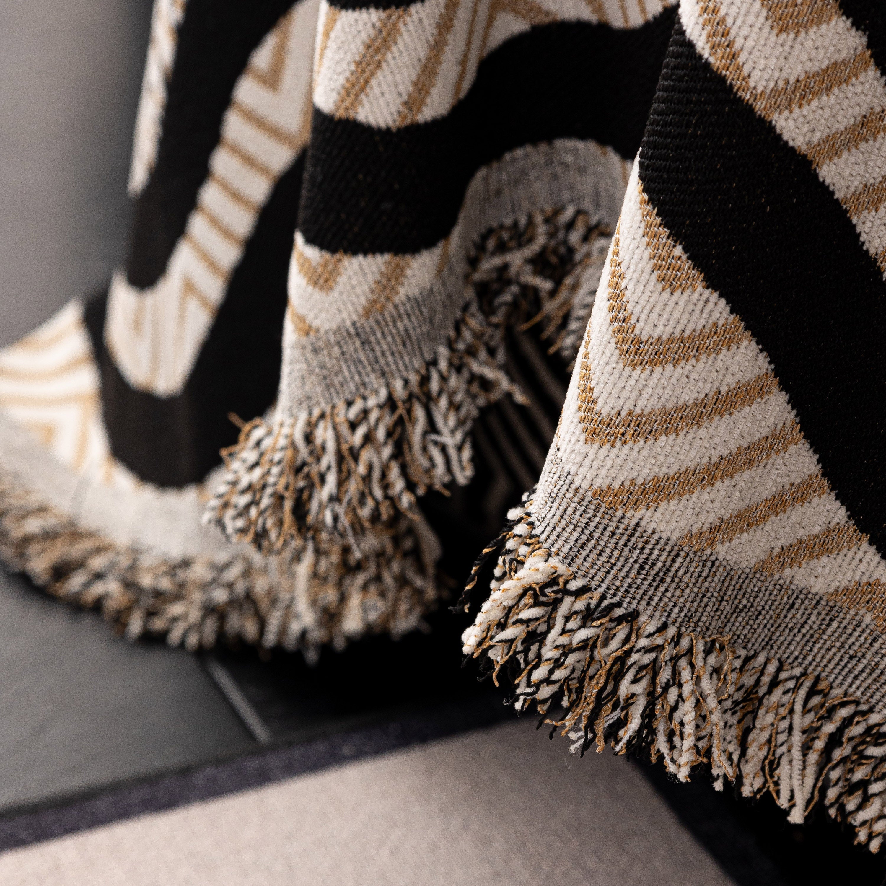 Chenille Sofa Throw Cover, Textured Chevron Decorative Couch Blanket For Living Room
