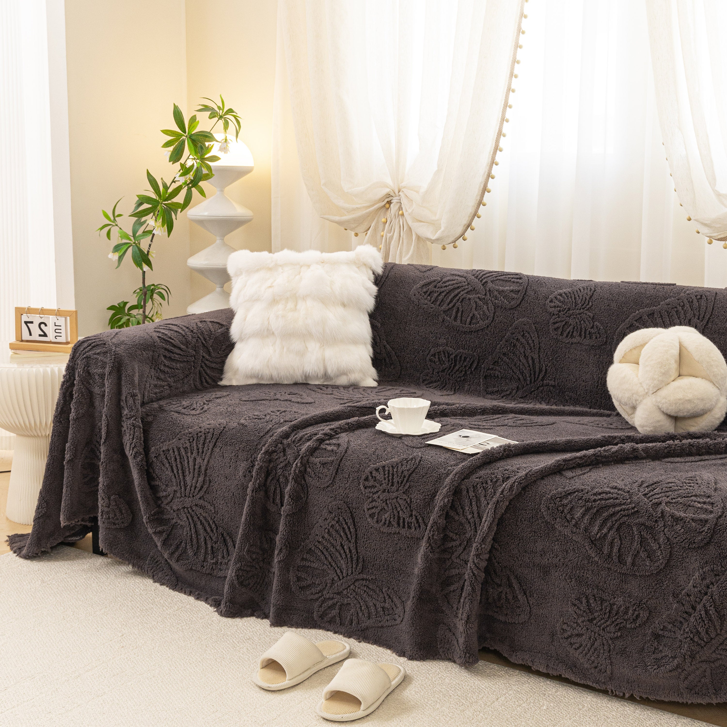 Luxury 3d Butterfly Jacquard Sofa Throw Blanket, Ultra-soft Plush Fleece Couch Cover
