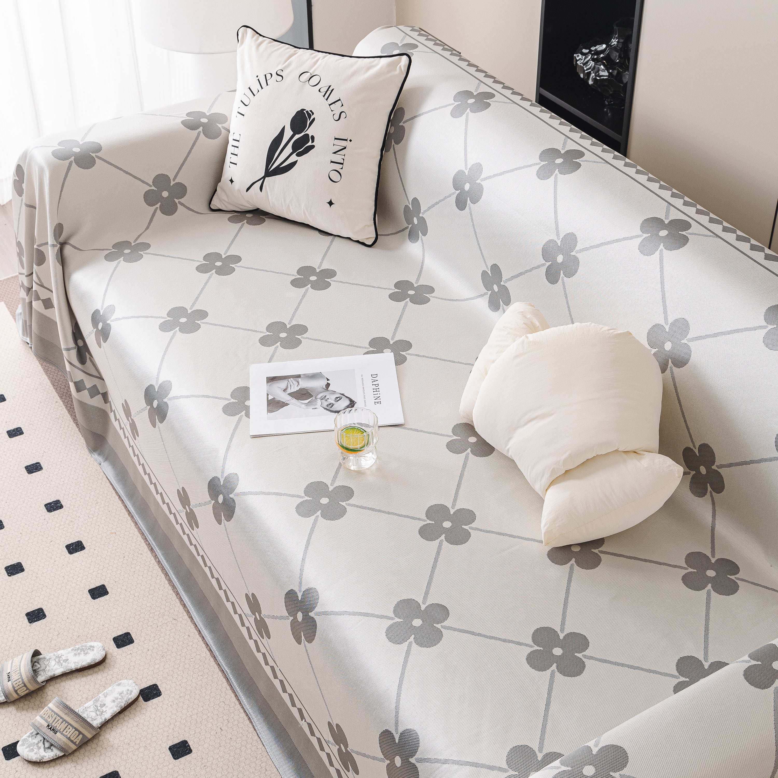 Cooling Four-leaf Clover Hope Faith Love Luck Summer Comfy Ice Silk Furniture Throw Covers For Sofas