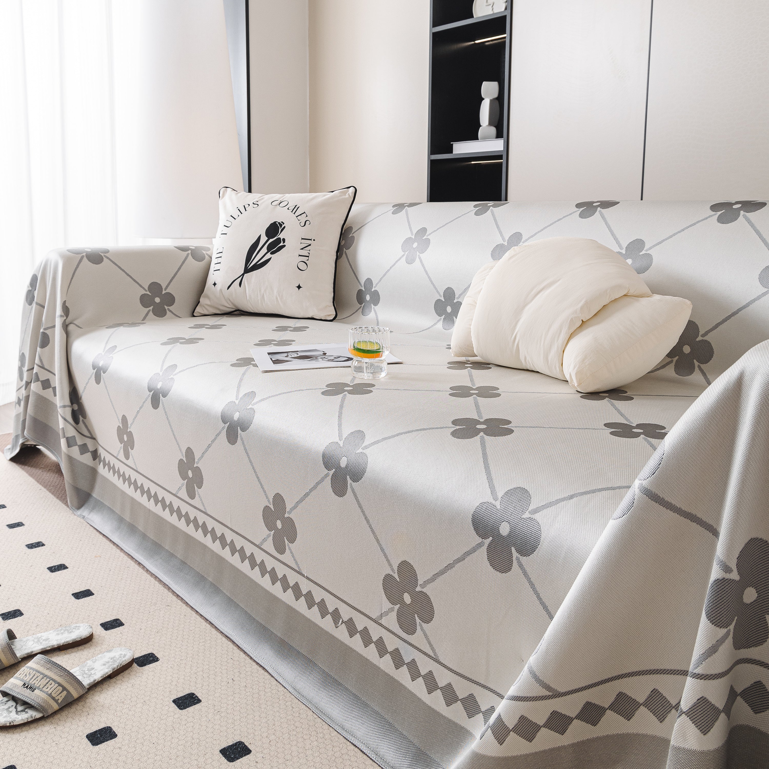 Cooling Four-leaf Clover Hope Faith Love Luck Summer Comfy Ice Silk Furniture Throw Covers For Sofas