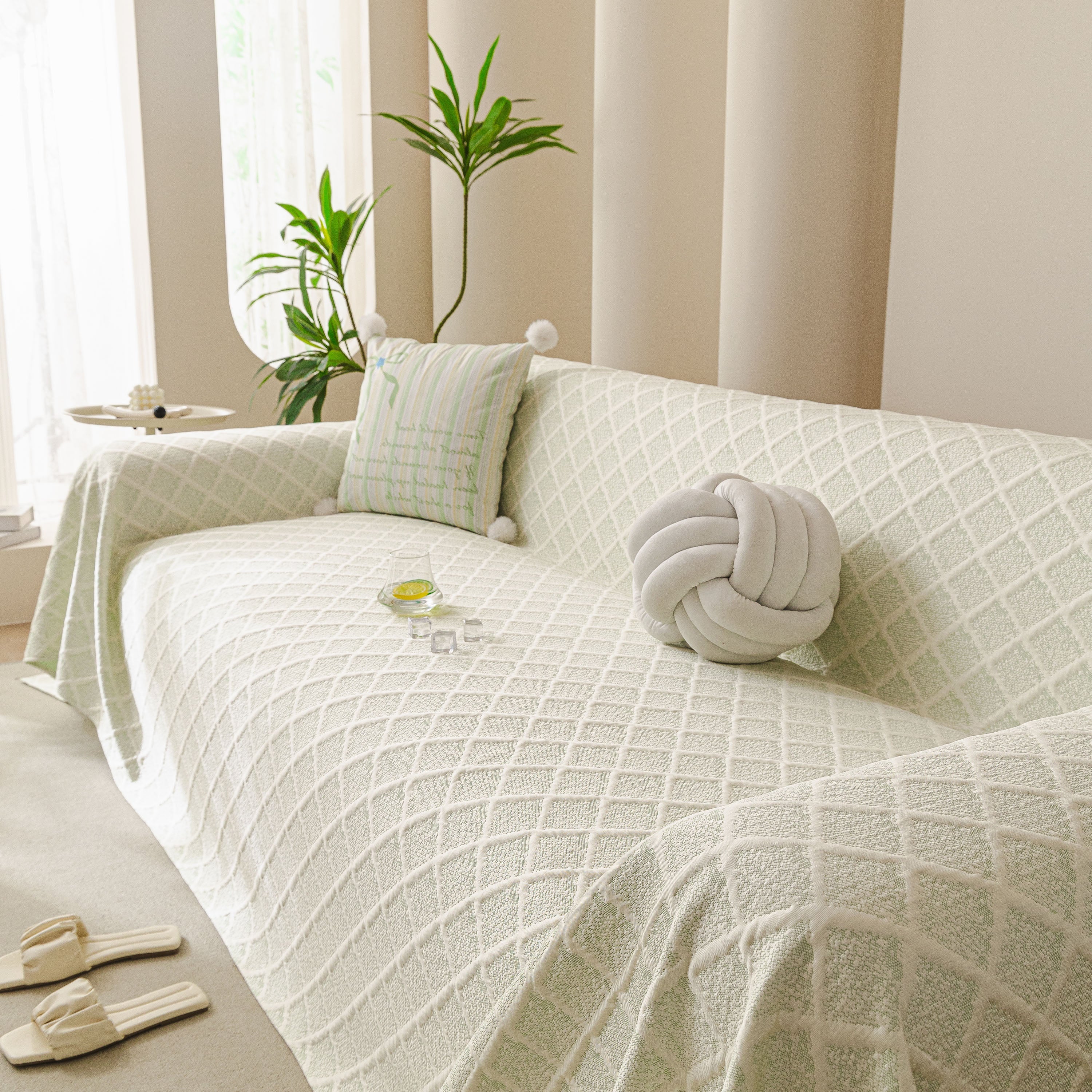 Cooling Couch Cover Throw, Washable Breathable Summer Bed Cover Sofa Protector Covers