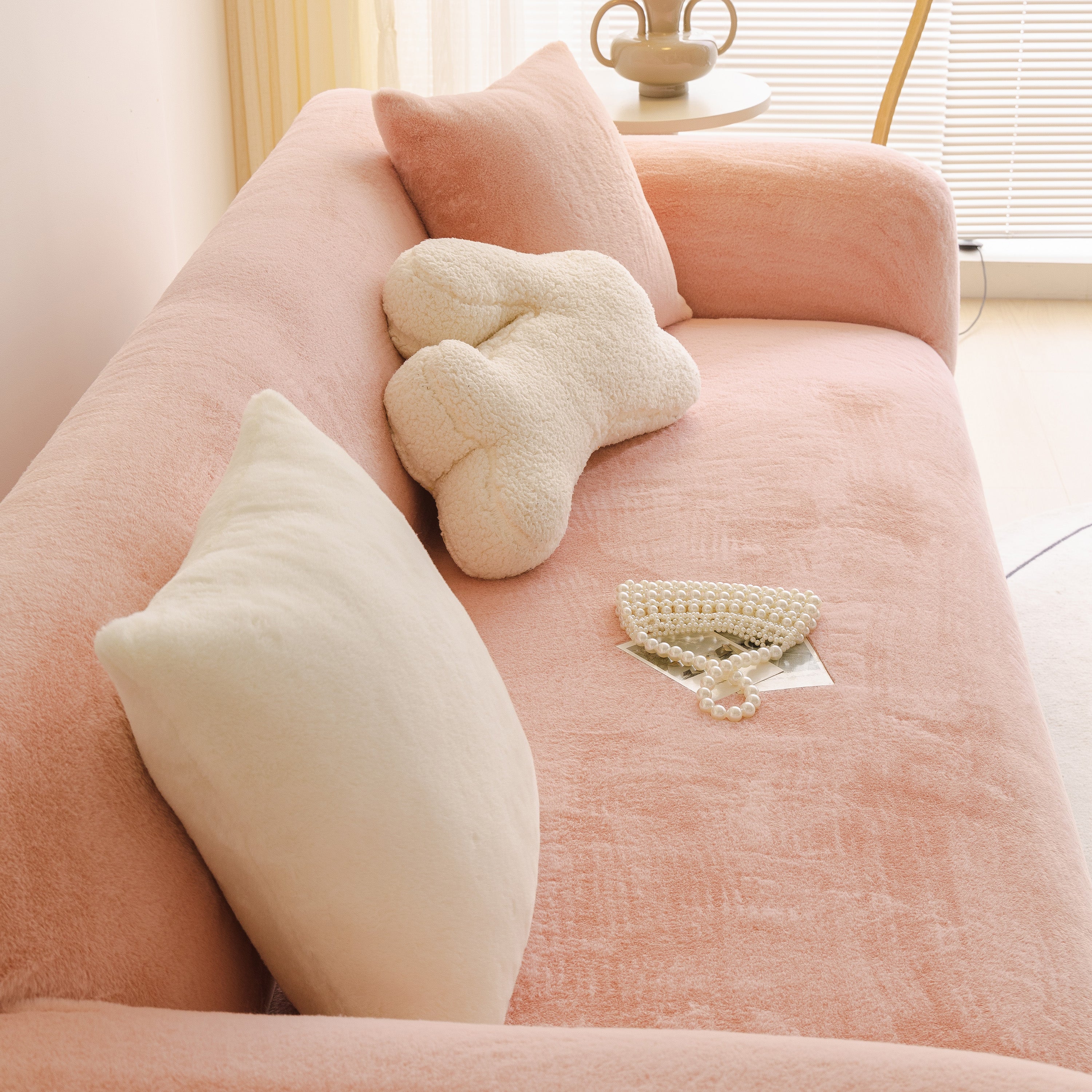 Soft Plush Warm Sofa Cover Stretchable Cozy Velvet Couch Protector For Fall & Winter