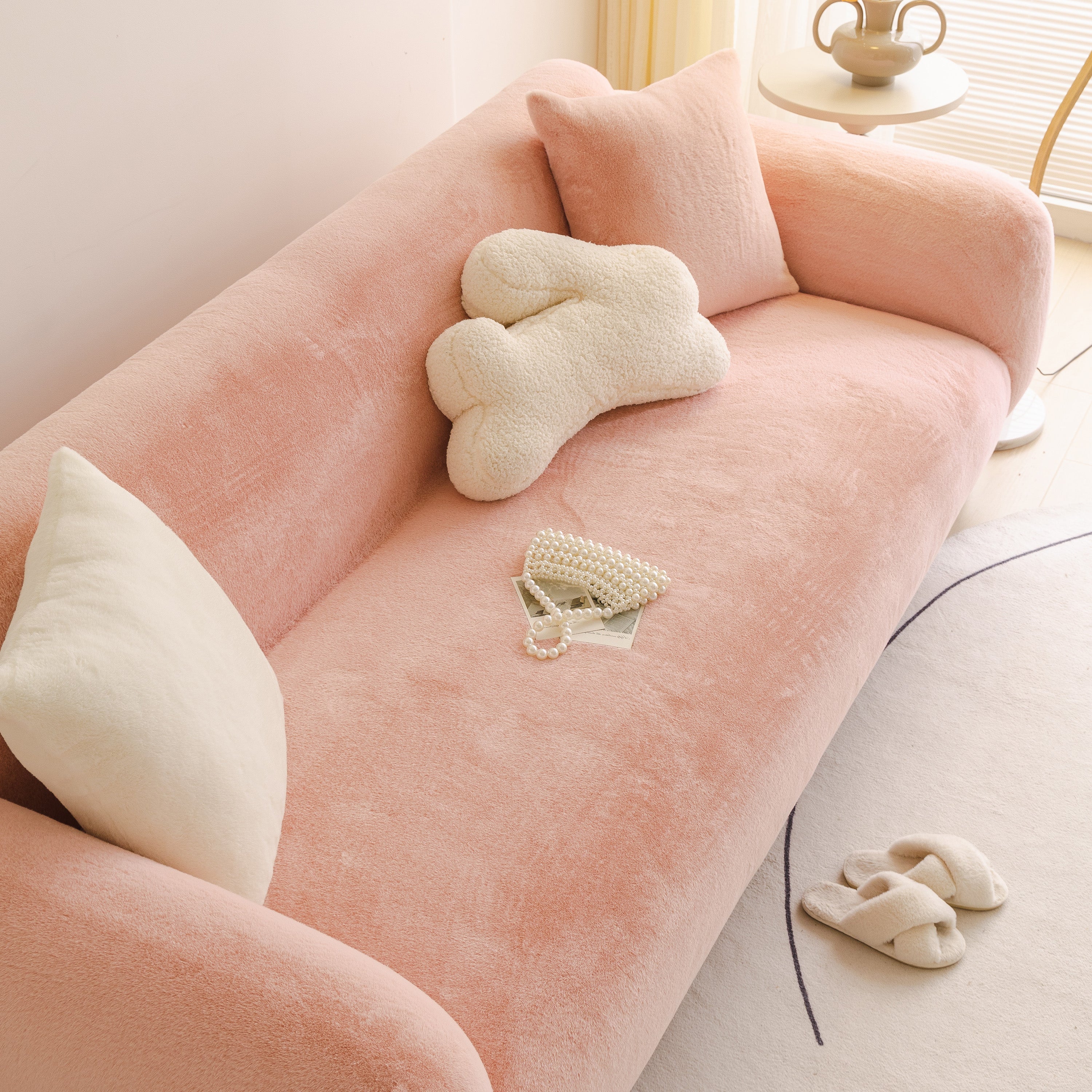 Soft Plush Warm Sofa Cover Stretchable Cozy Velvet Couch Protector For Fall & Winter