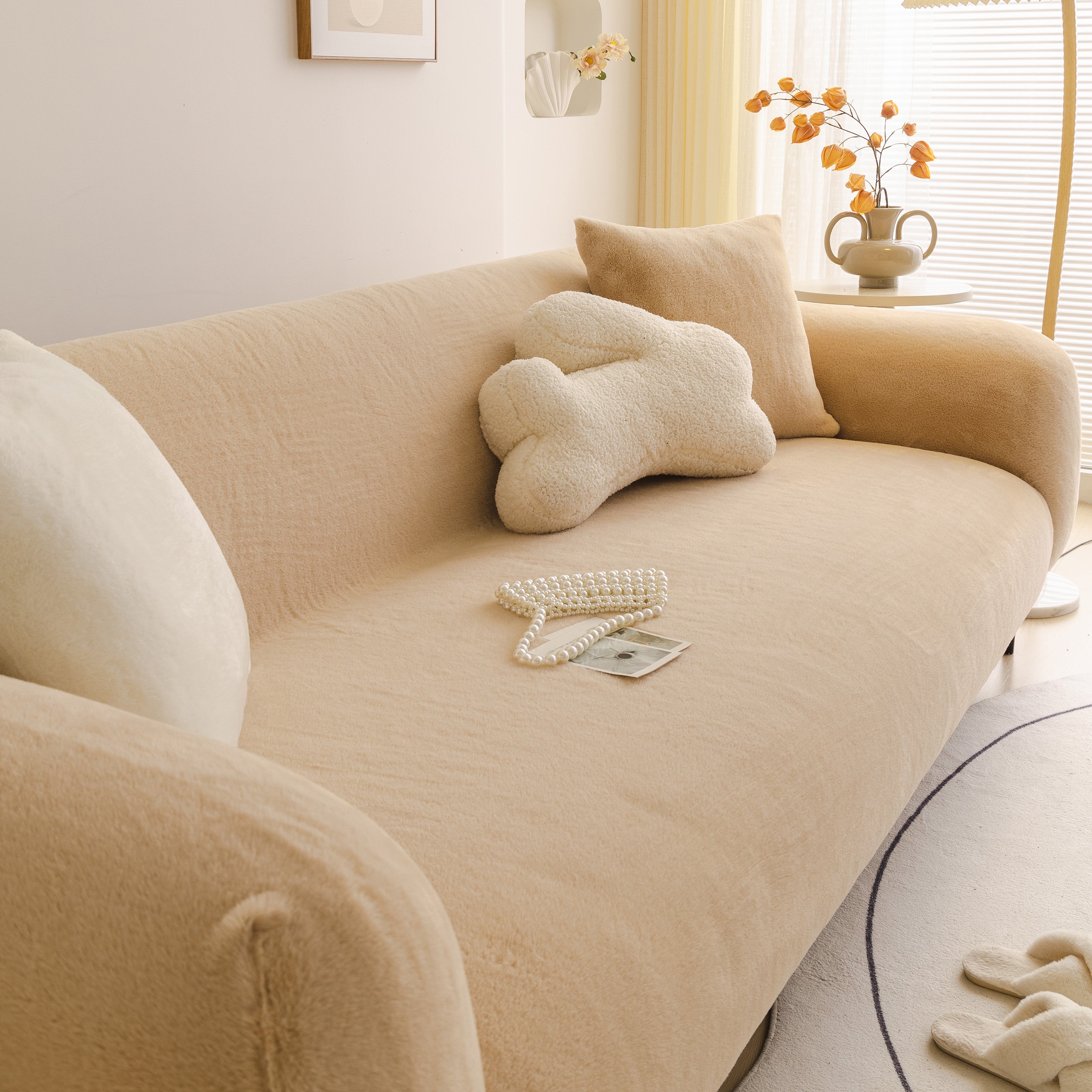 Soft Plush Warm Sofa Cover Stretchable Cozy Velvet Couch Protector For Fall & Winter