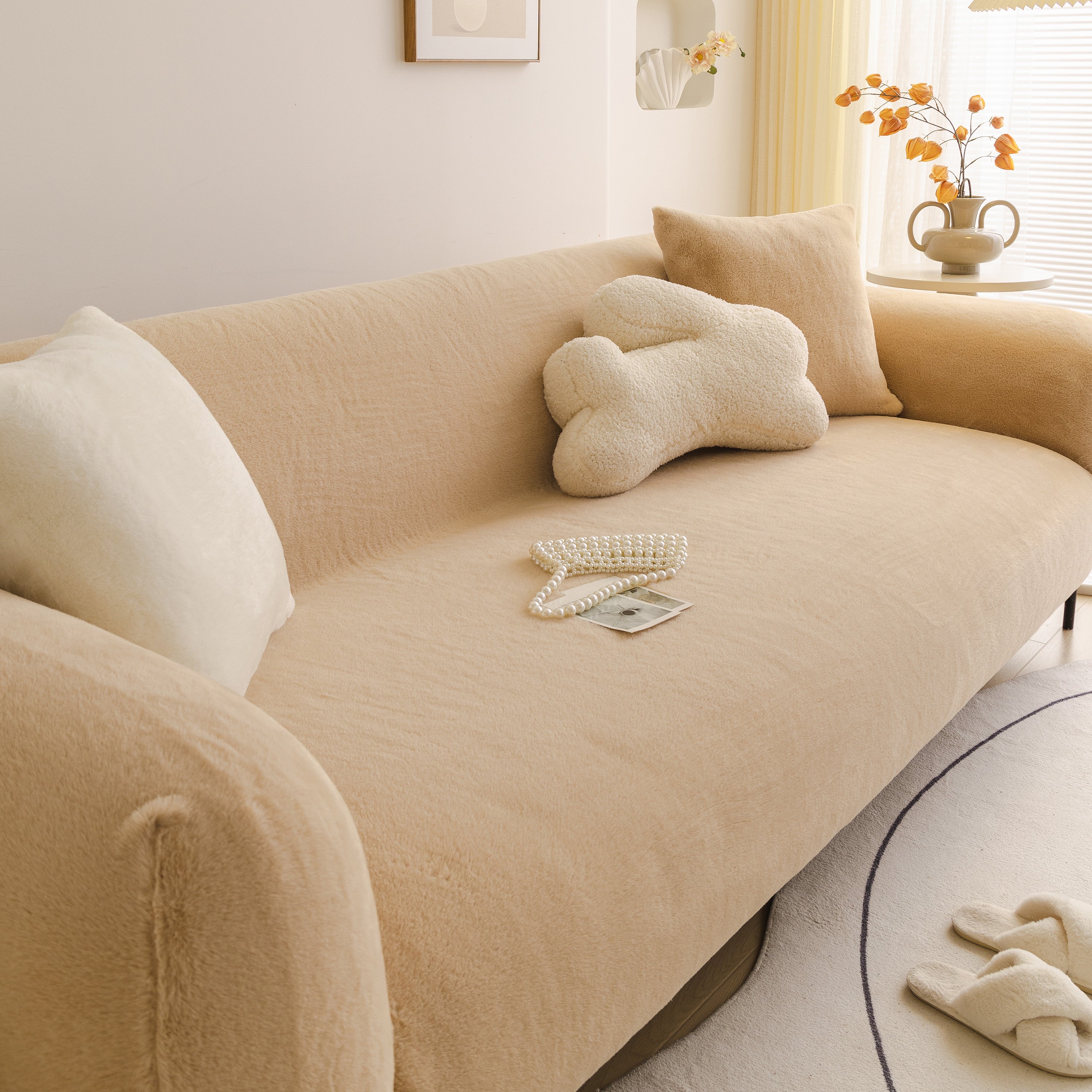 Soft Plush Warm Sofa Cover Stretchable Cozy Velvet Couch Protector For Fall & Winter