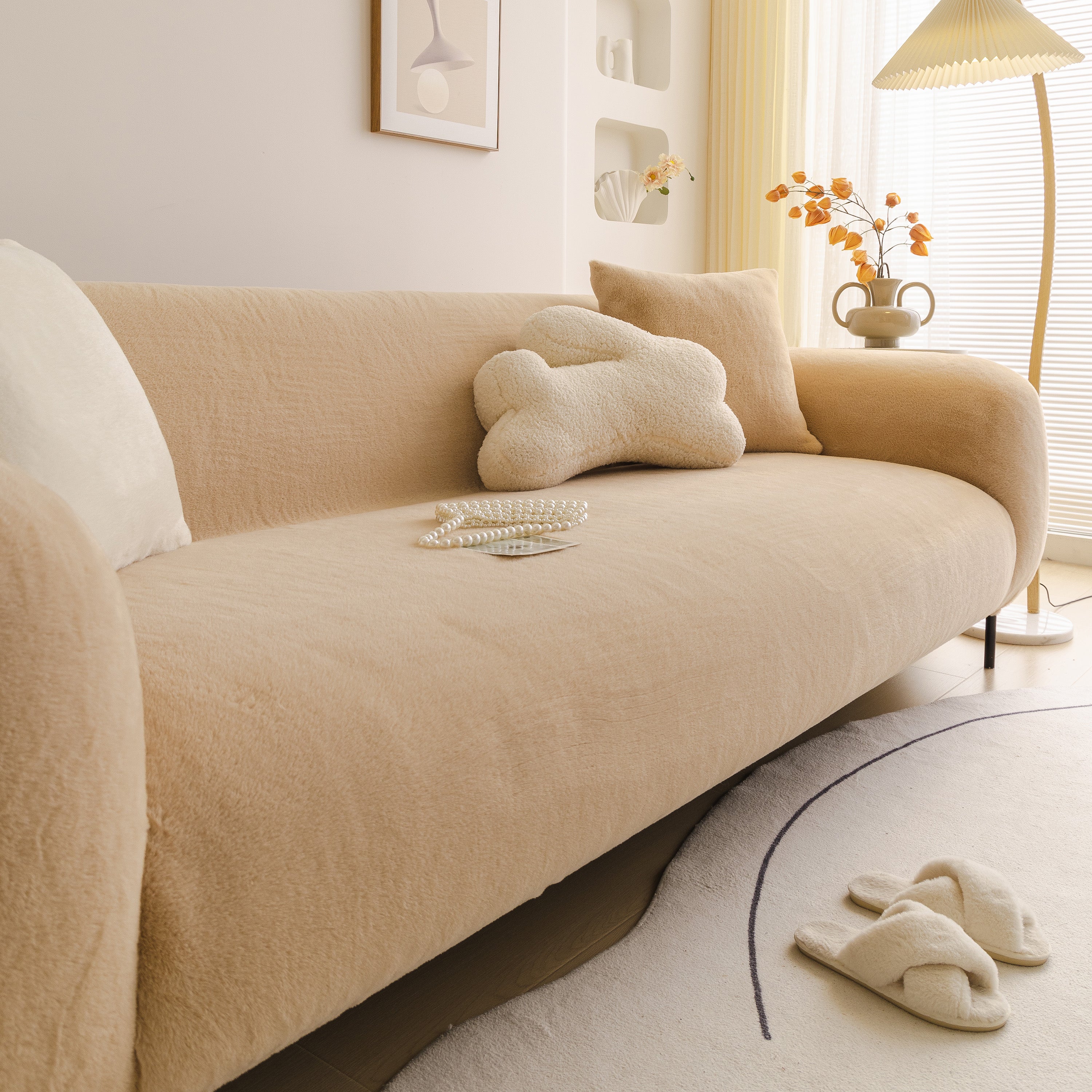 Soft Plush Warm Sofa Cover Stretchable Cozy Velvet Couch Protector For Fall & Winter