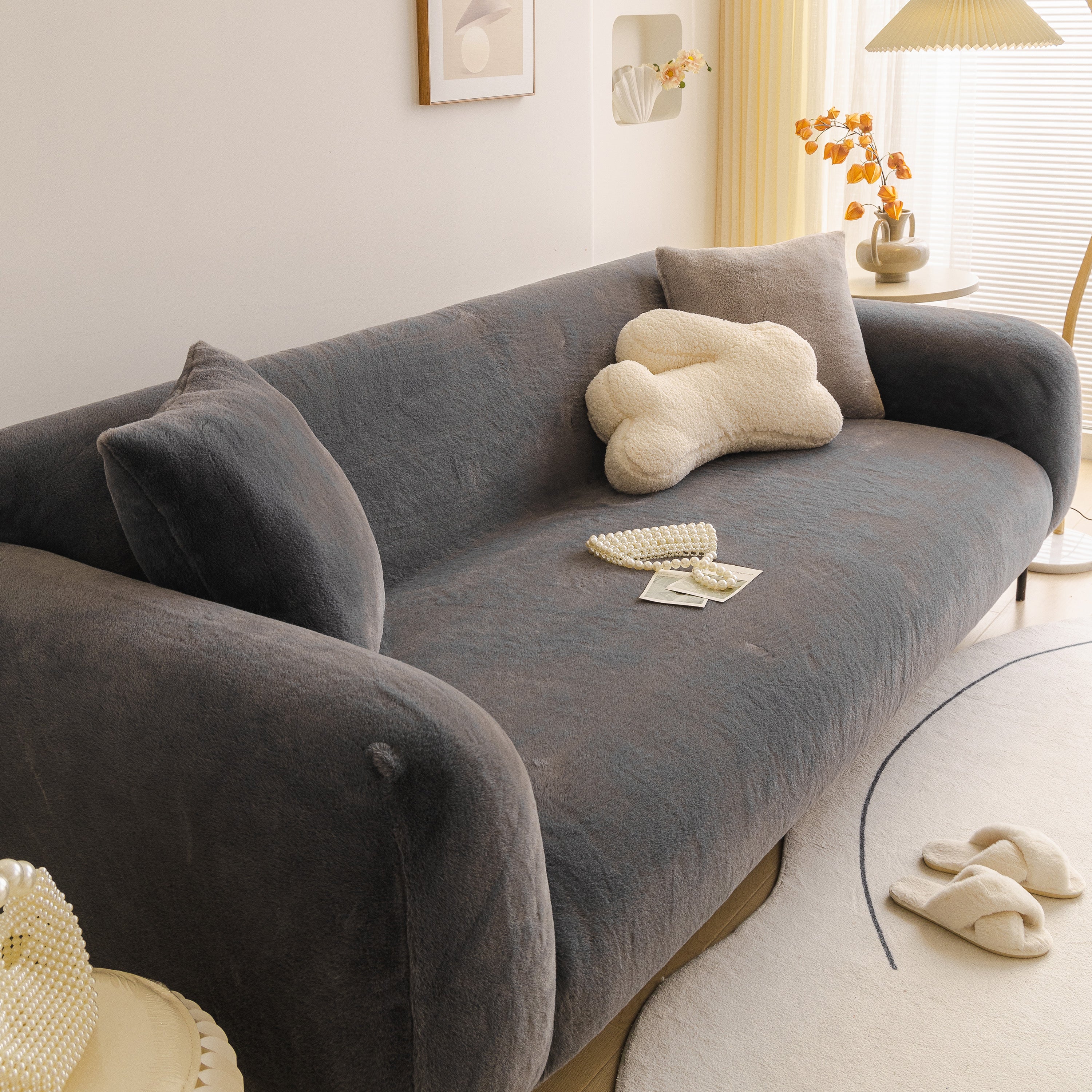 Soft Plush Warm Sofa Cover Stretchable Cozy Velvet Couch Protector For Fall & Winter
