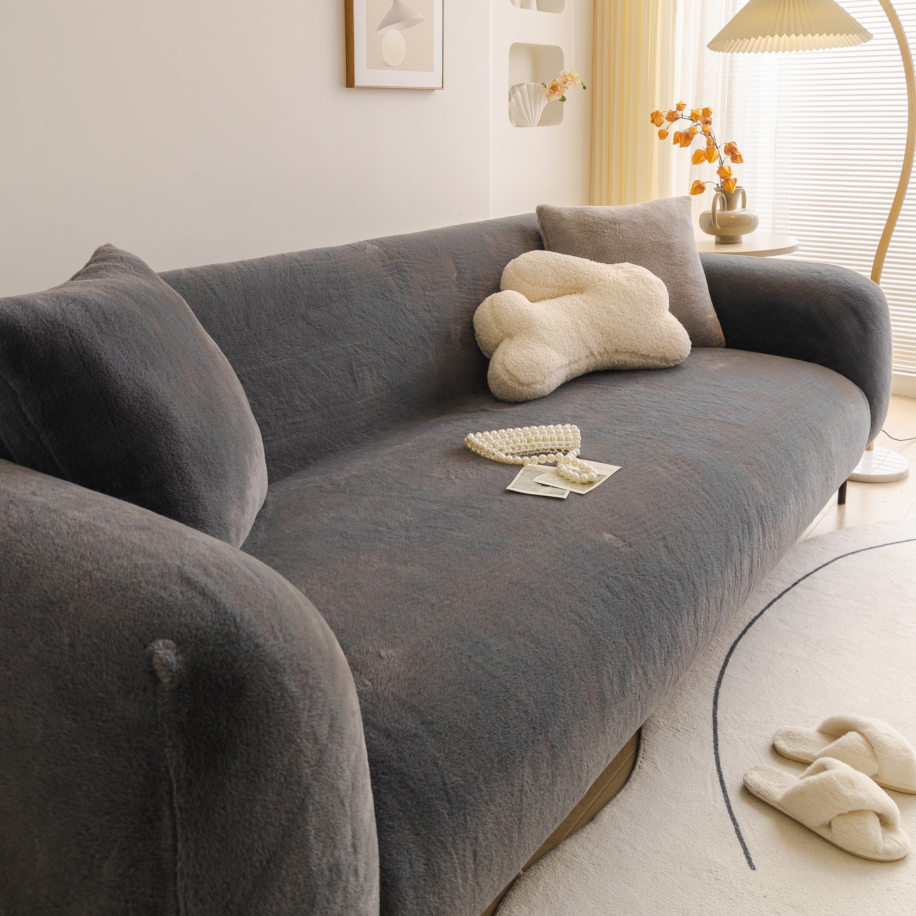 Soft Plush Warm Sofa Cover Stretchable Cozy Velvet Couch Protector For Fall & Winter