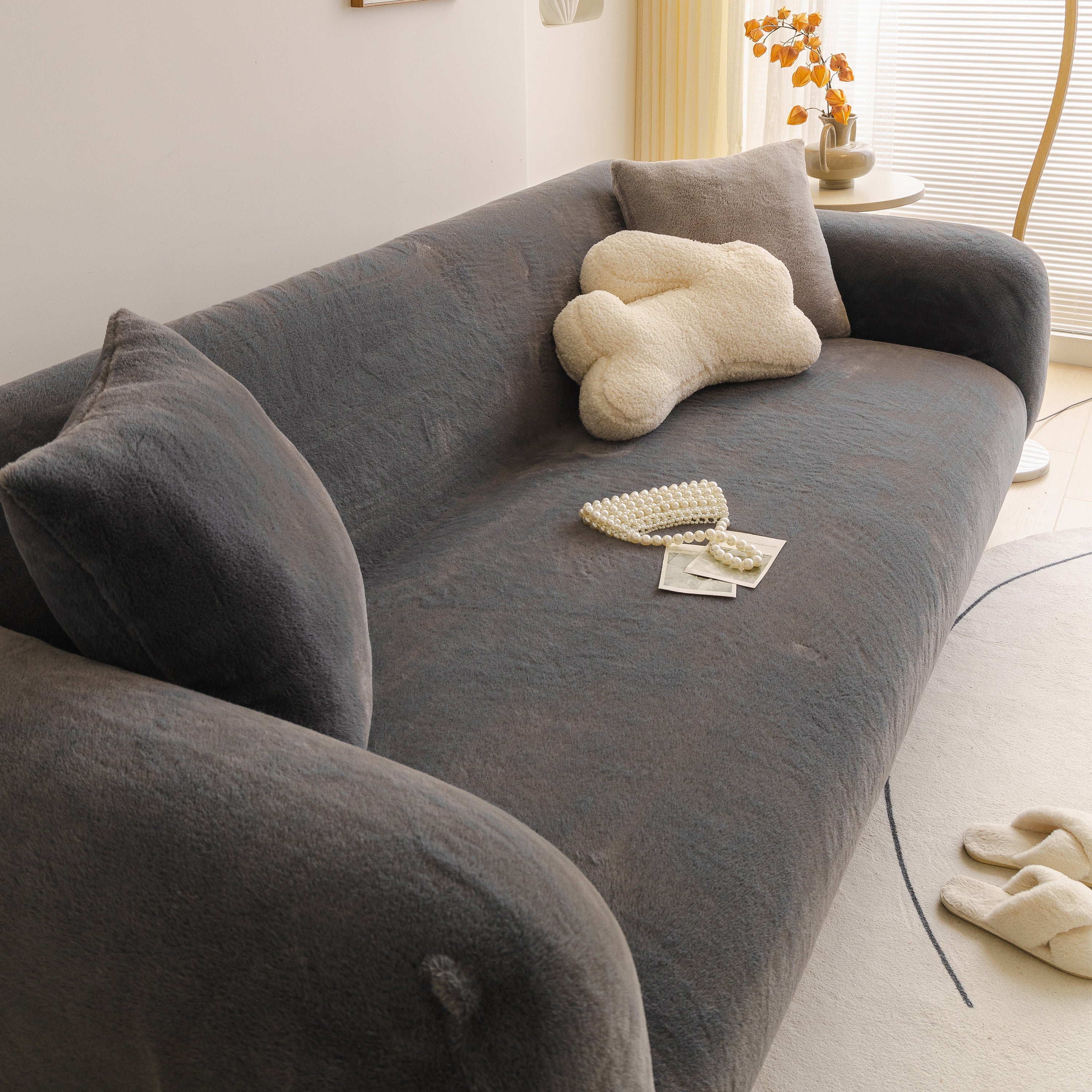 Soft Plush Warm Sofa Cover Stretchable Cozy Velvet Couch Protector For Fall & Winter