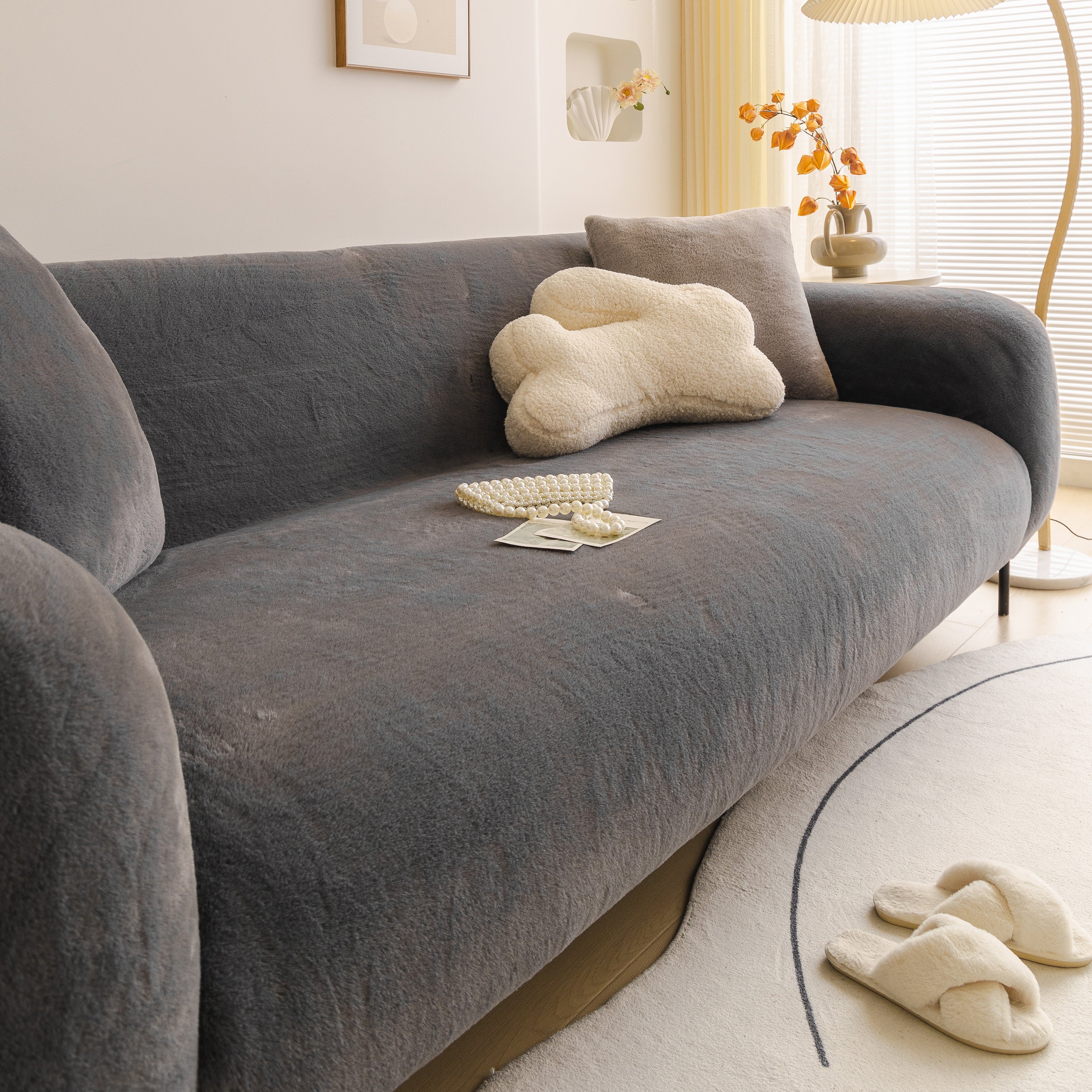 Soft Plush Warm Sofa Cover Stretchable Cozy Velvet Couch Protector For Fall & Winter