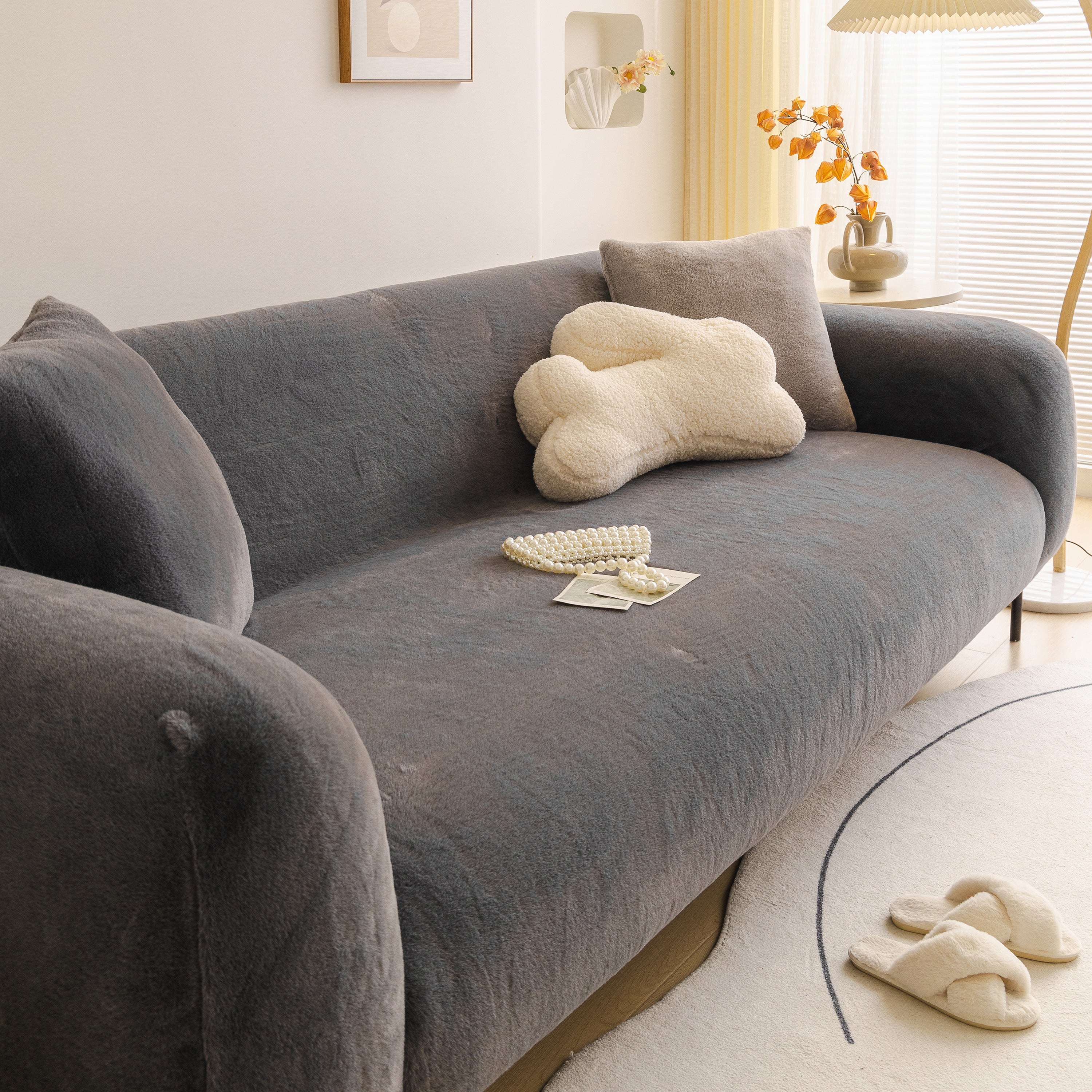 Soft Plush Warm Sofa Cover Stretchable Cozy Velvet Couch Protector For Fall & Winter