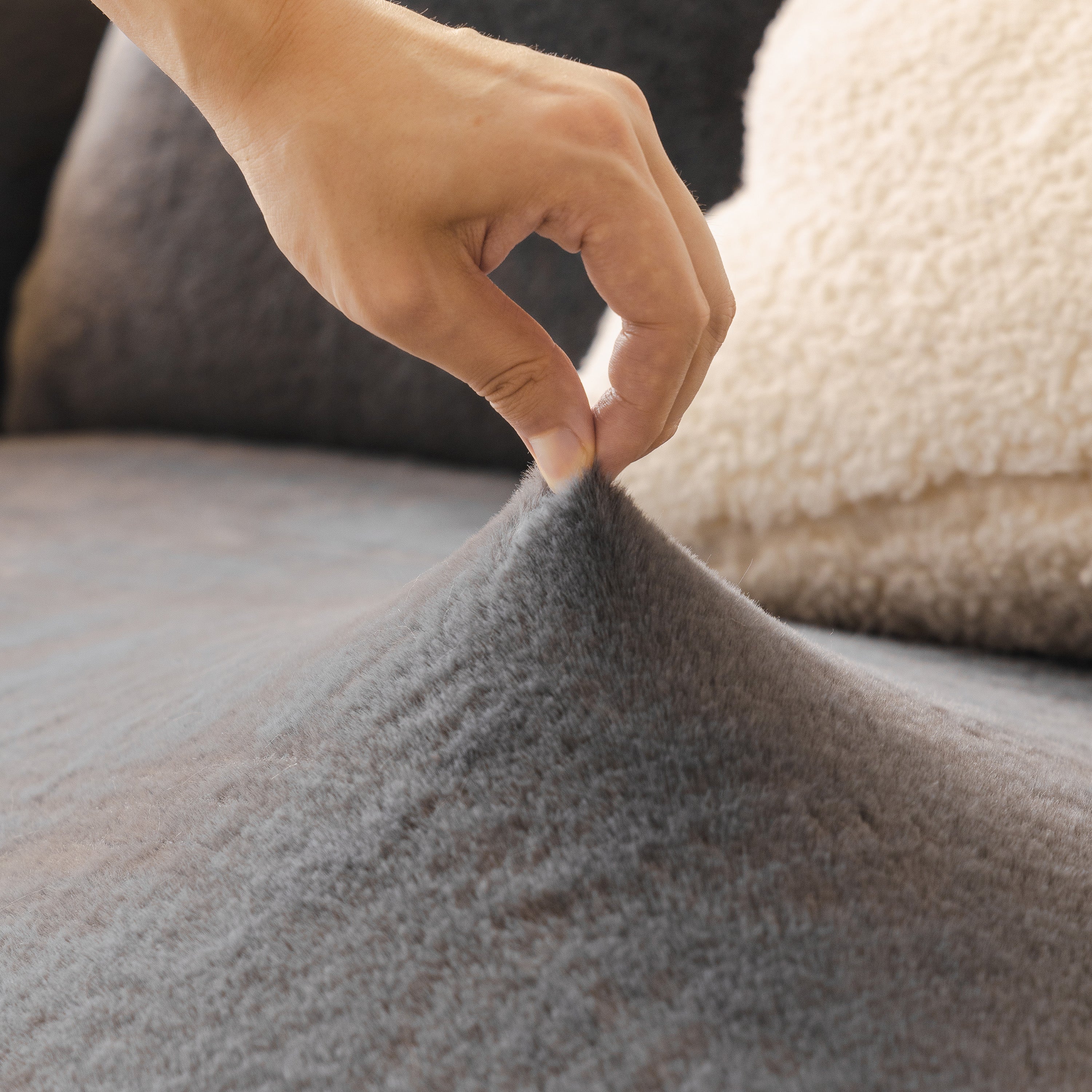 Soft Plush Warm Sofa Cover Stretchable Cozy Velvet Couch Protector For Fall & Winter
