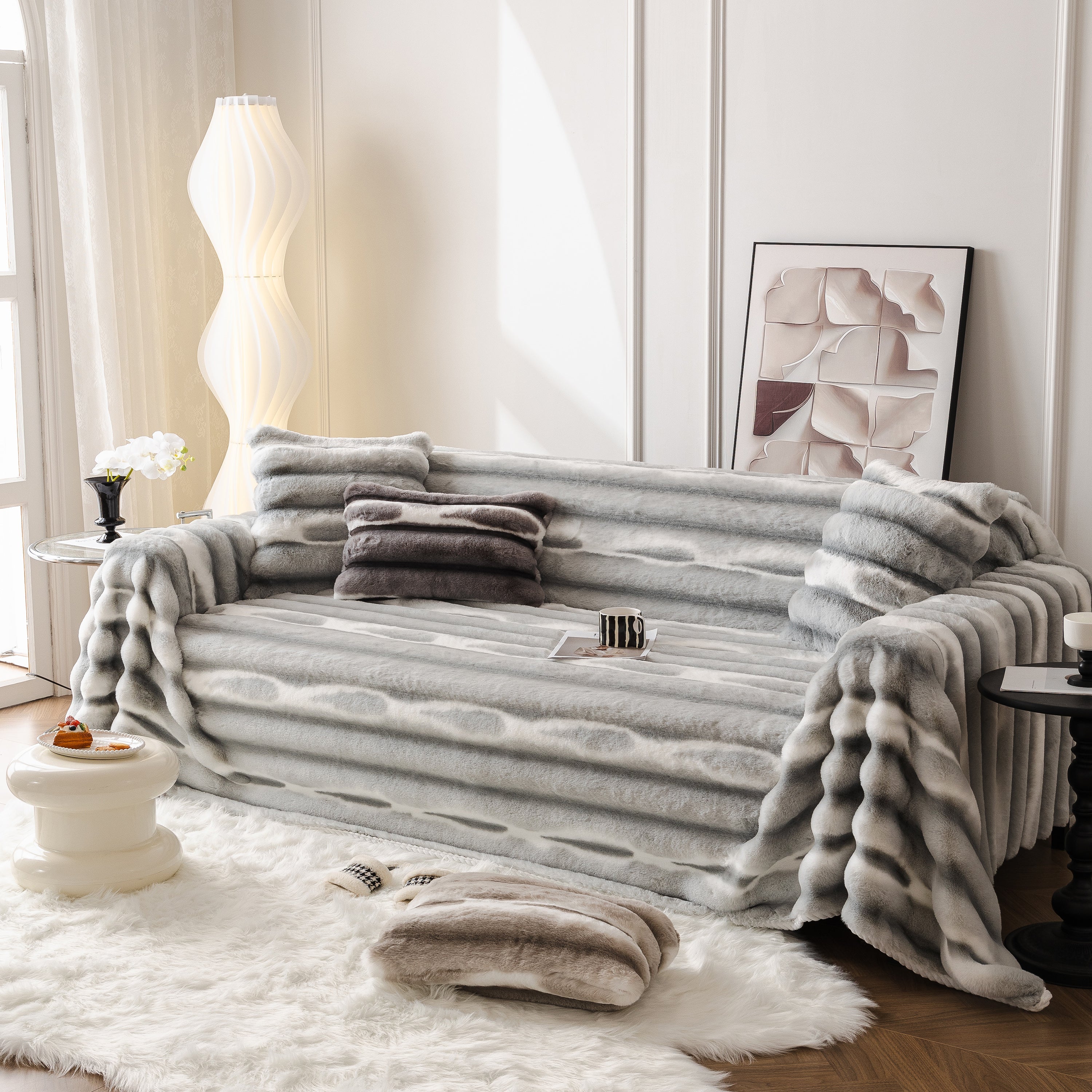 Ultra Soft Faux Fur Couch Cover – Large, Fluffy, And Elegant Sofa Throw Blanket