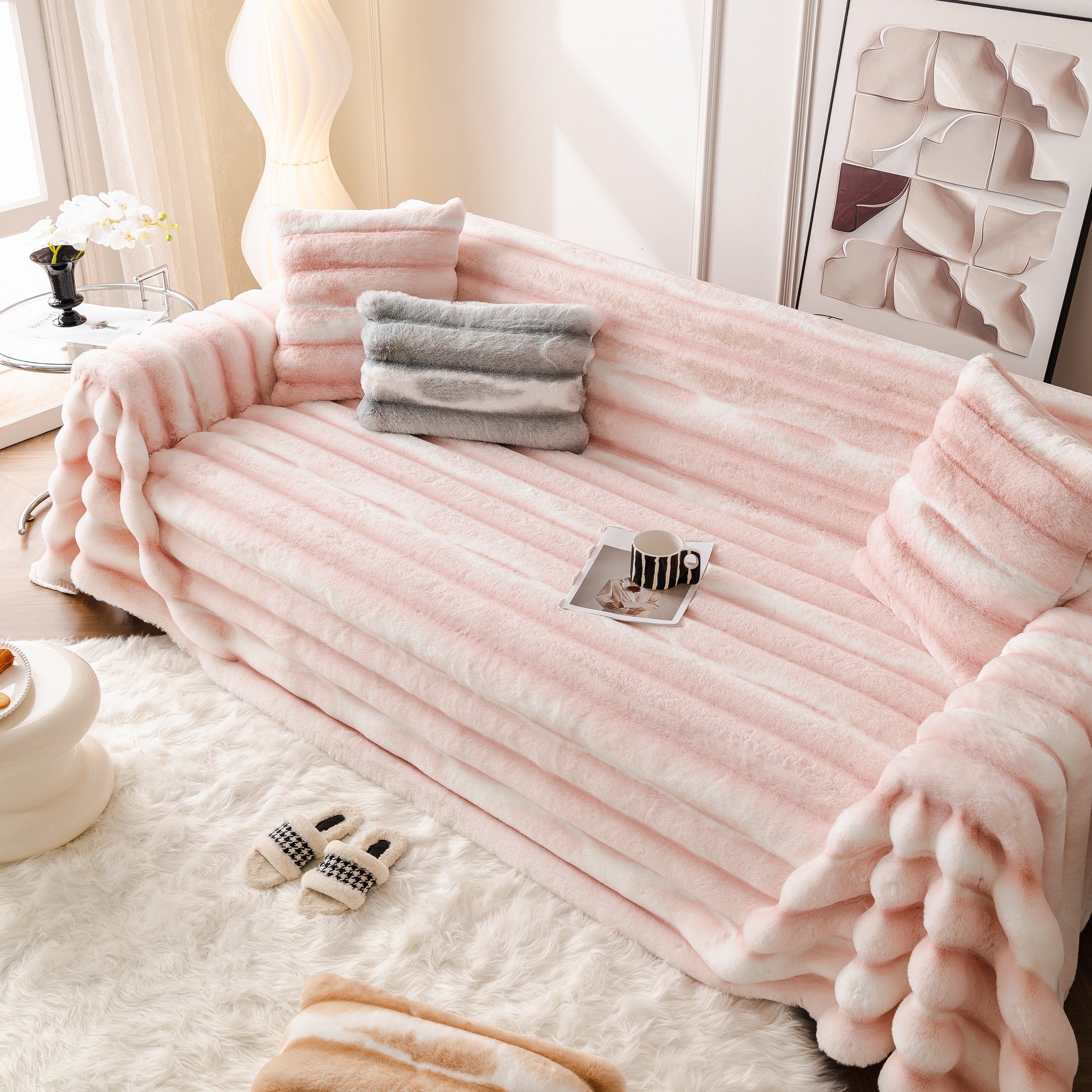 Ultra Soft Faux Fur Couch Cover – Large, Fluffy, And Elegant Sofa Throw Blanket