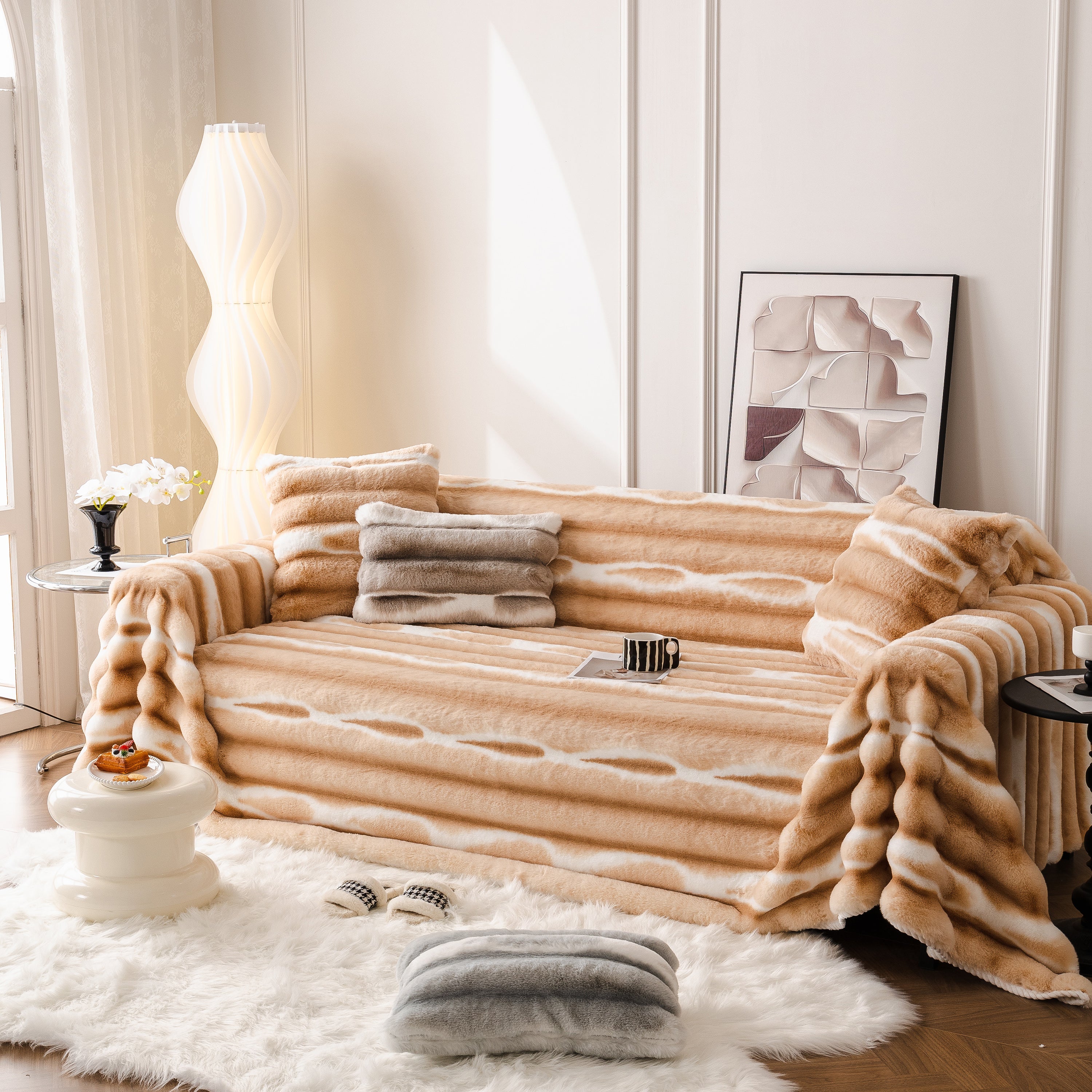 Ultra Soft Faux Fur Couch Cover – Large, Fluffy, And Elegant Sofa Throw Blanket