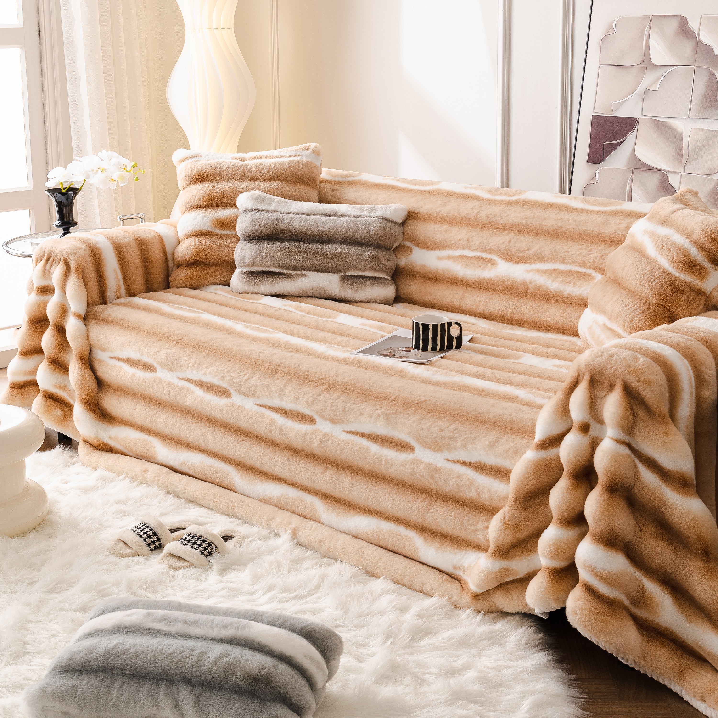 Ultra Soft Faux Fur Couch Cover – Large, Fluffy, And Elegant Sofa Throw Blanket