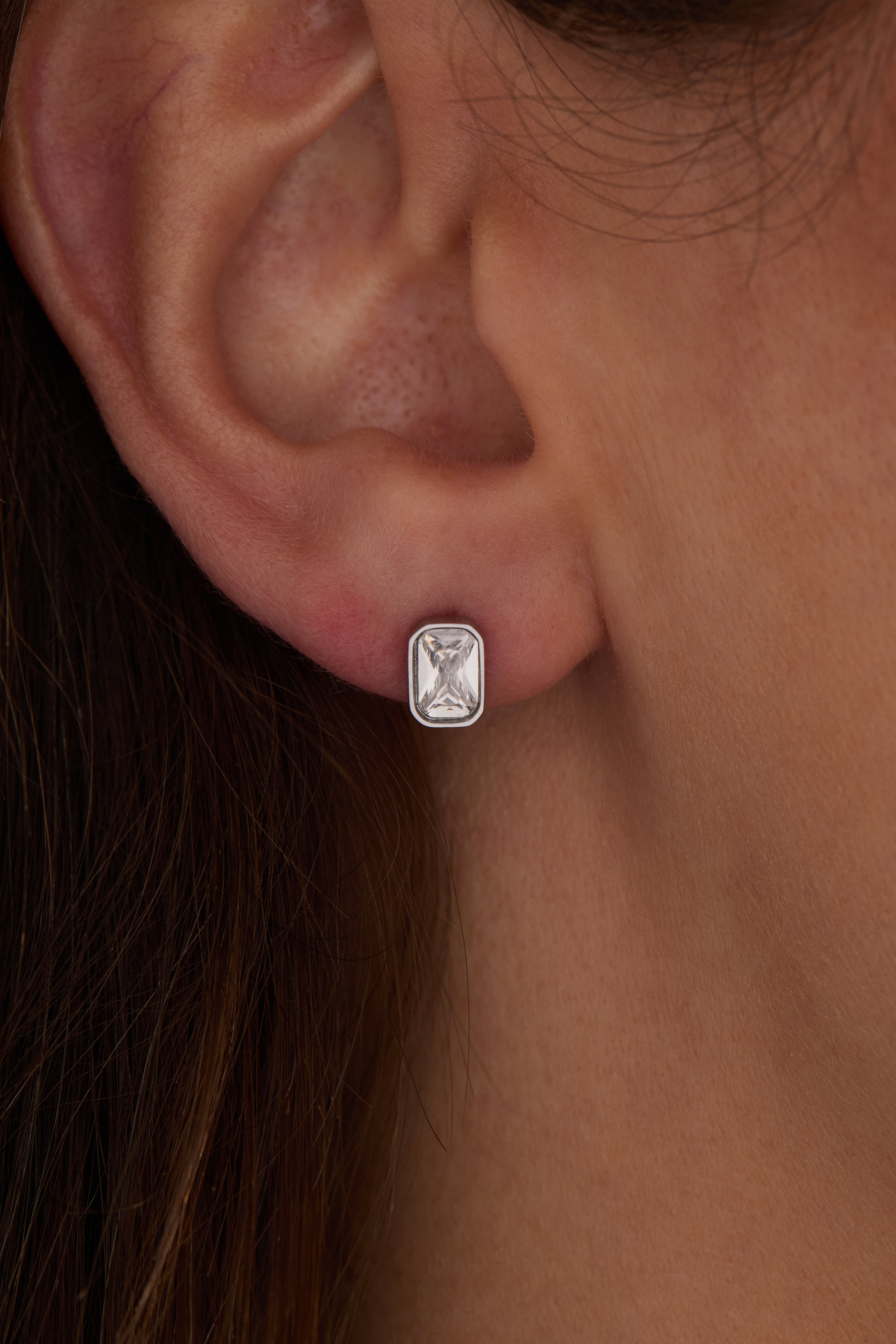 April Emerald-cut Birthstone Stud Earrings