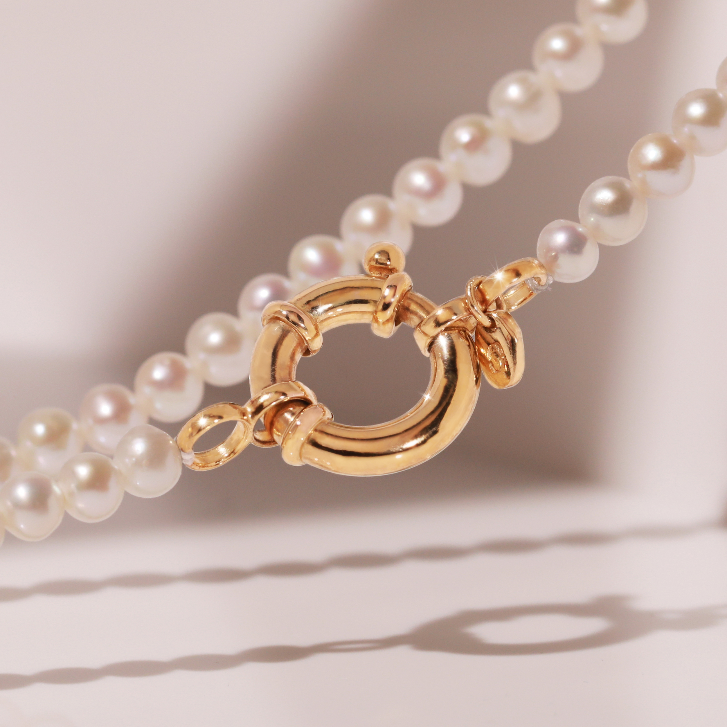 Pearl Aura Beaded Necklace