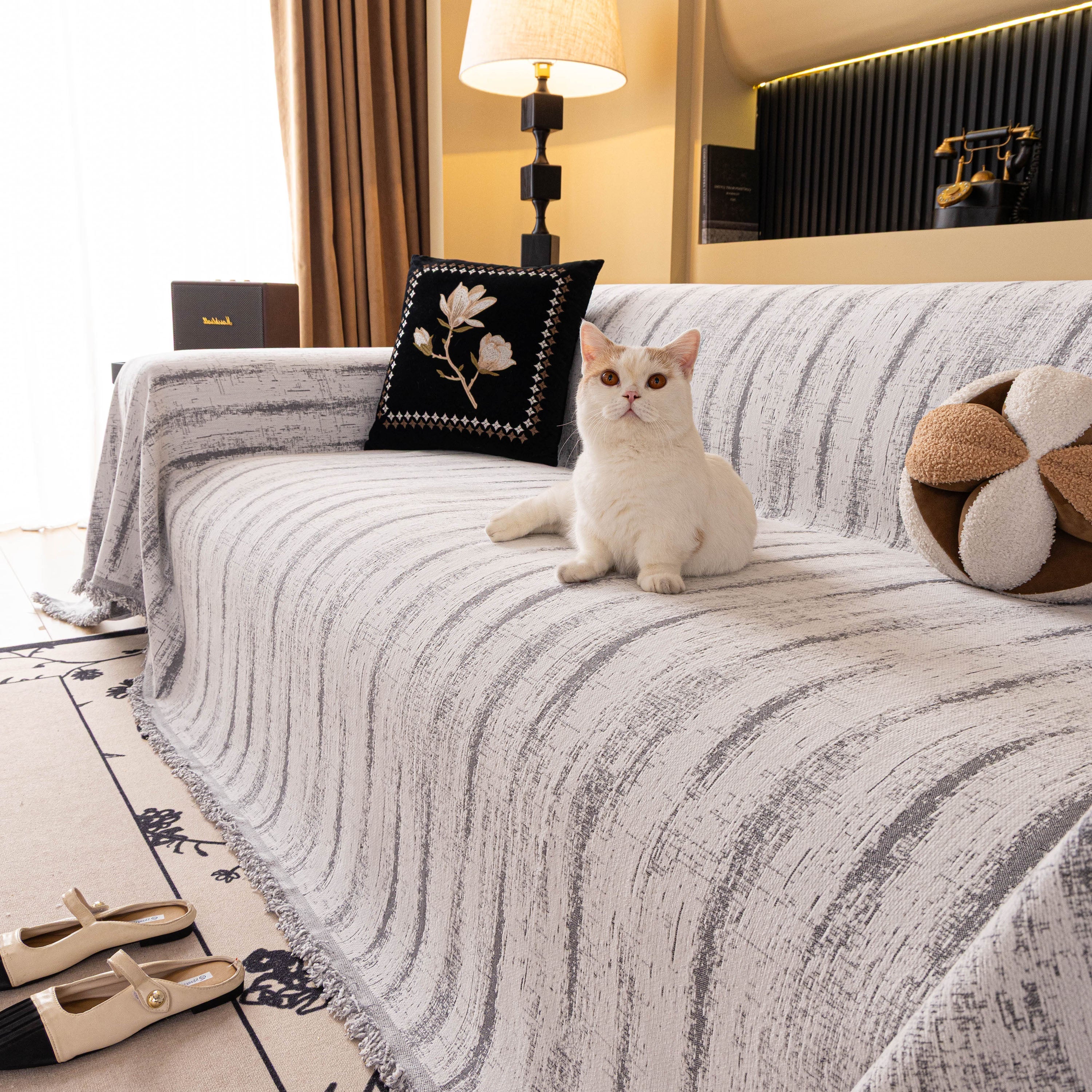 Chenille Oversized Throws For Couches, Washable And Durable Sofa Slipcover For Pets