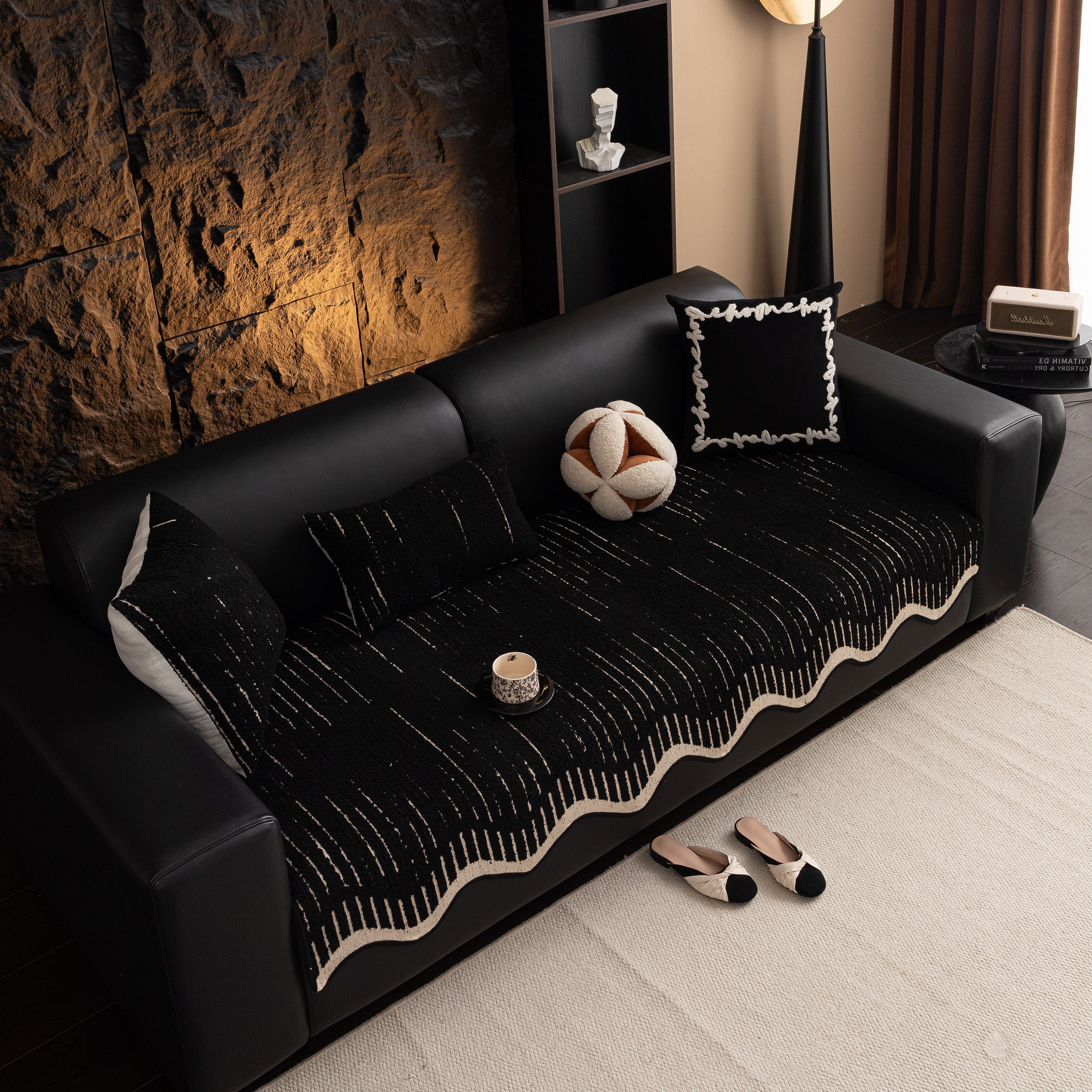Textured Sofa Seat Cover With Wave Edge – Non-slip, Washable Couch Throw Protector