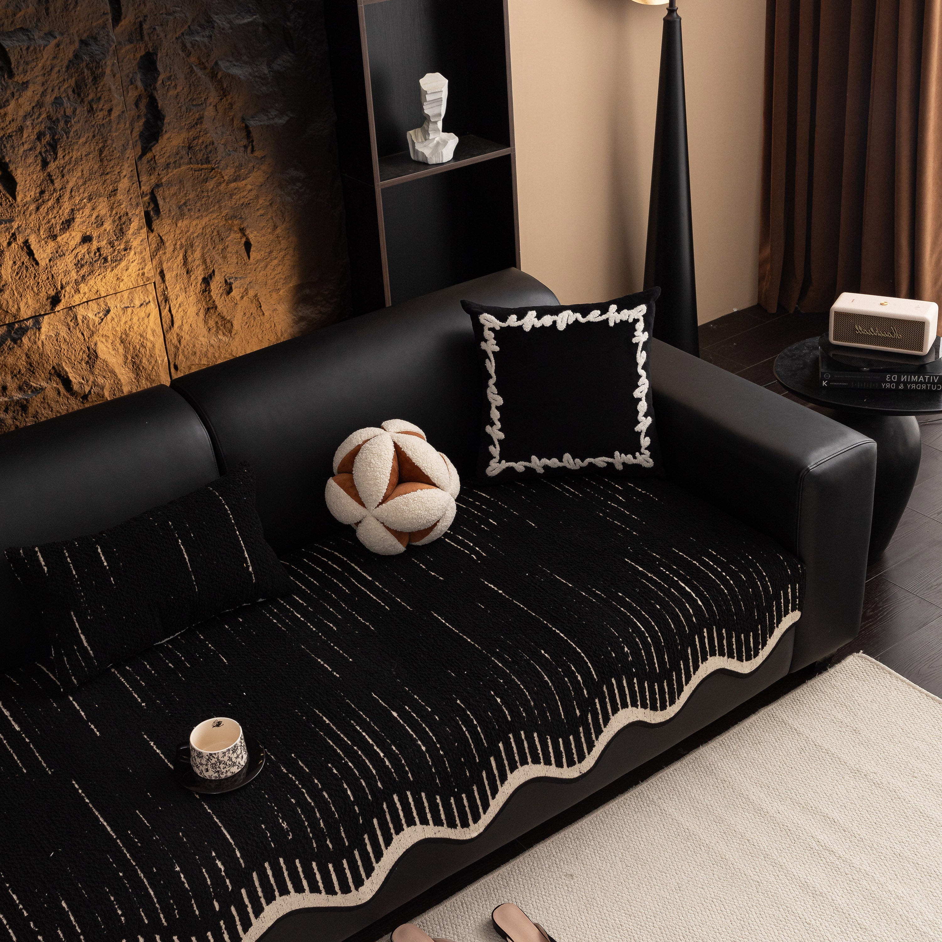 Textured Sofa Seat Cover With Wave Edge – Non-slip, Washable Couch Throw Protector