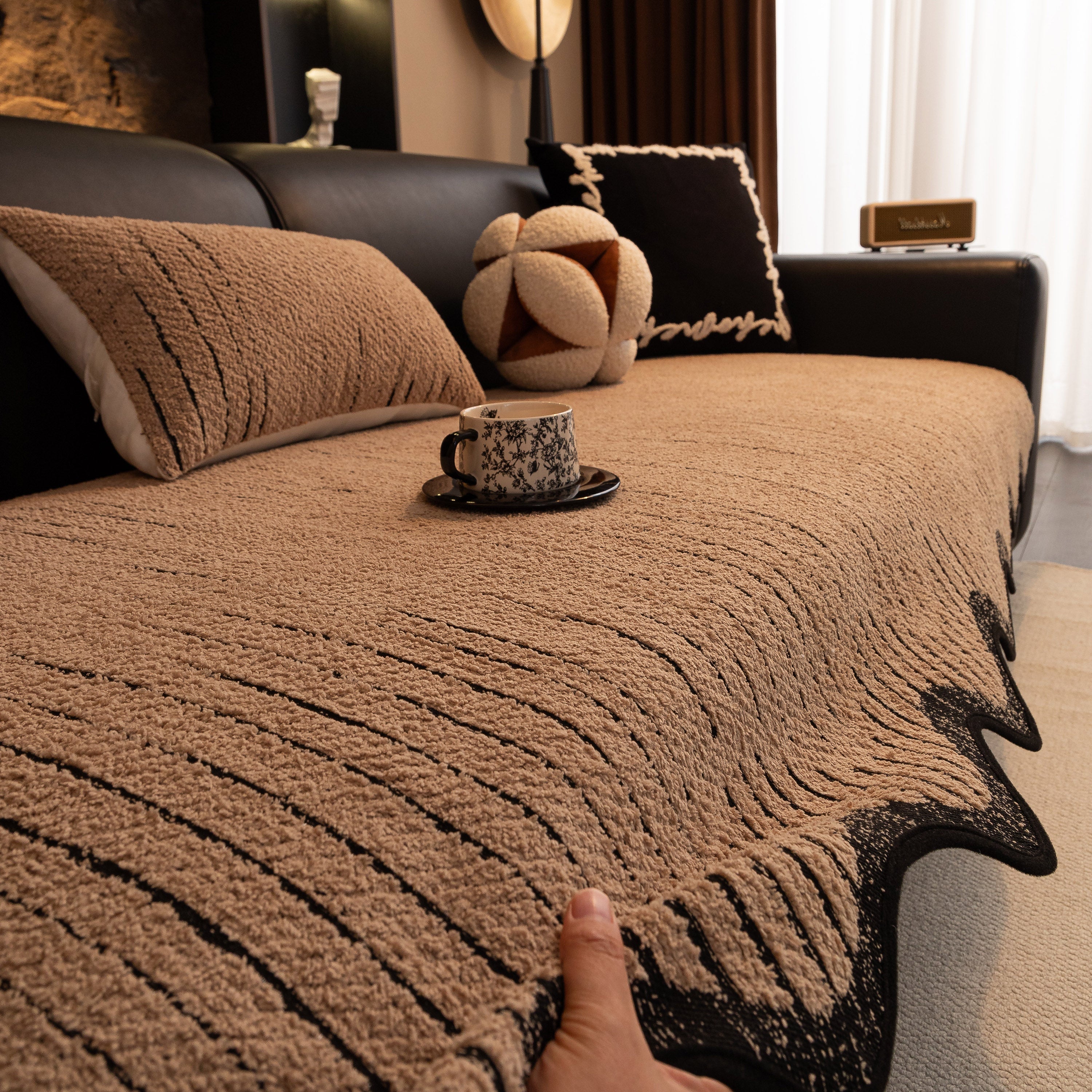 Textured Sofa Seat Cover With Wave Edge – Non-slip, Washable Couch Throw Protector