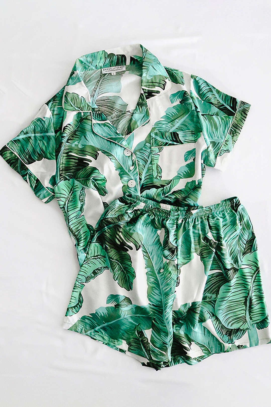 Women's Green Banana Leaf Pajamas | Includes Plus Size