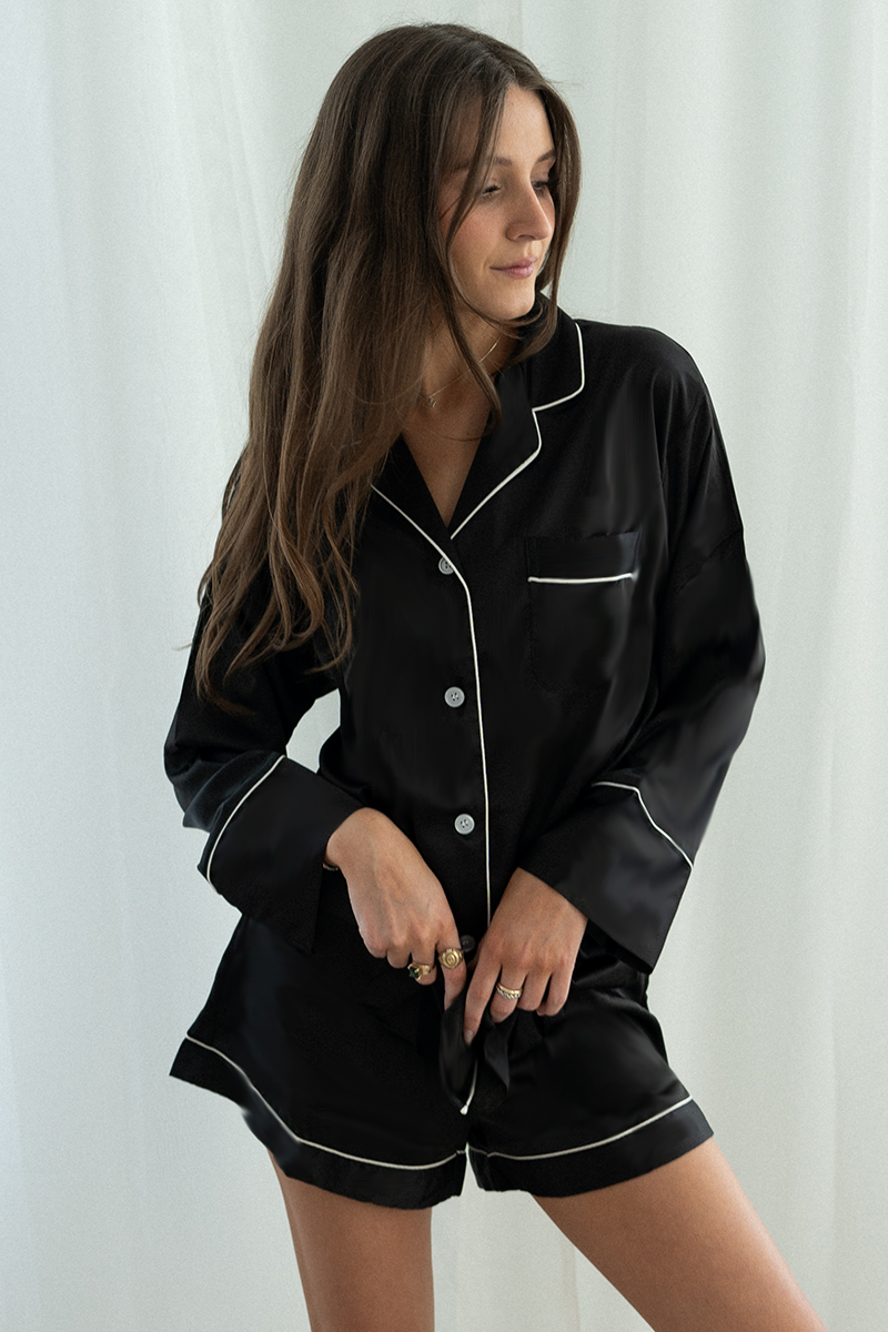 Black Long Sleeve Top And Shorts Set With White Trim