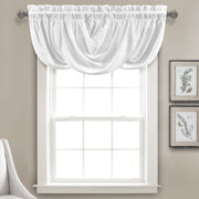 Lucia Valance