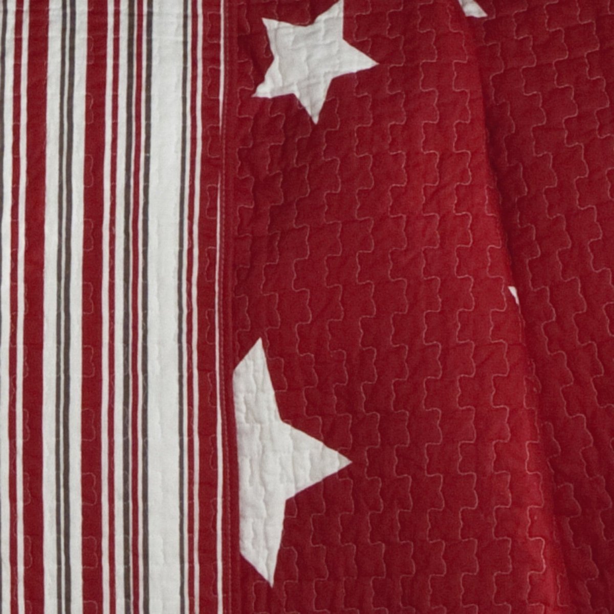 Star Reversible 2 Piece Quilt Set Twin Size