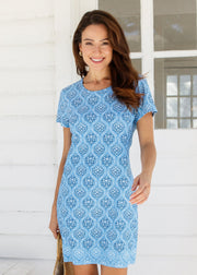 Harbor Short Sleeve Shift Dress | Includes Plus Size