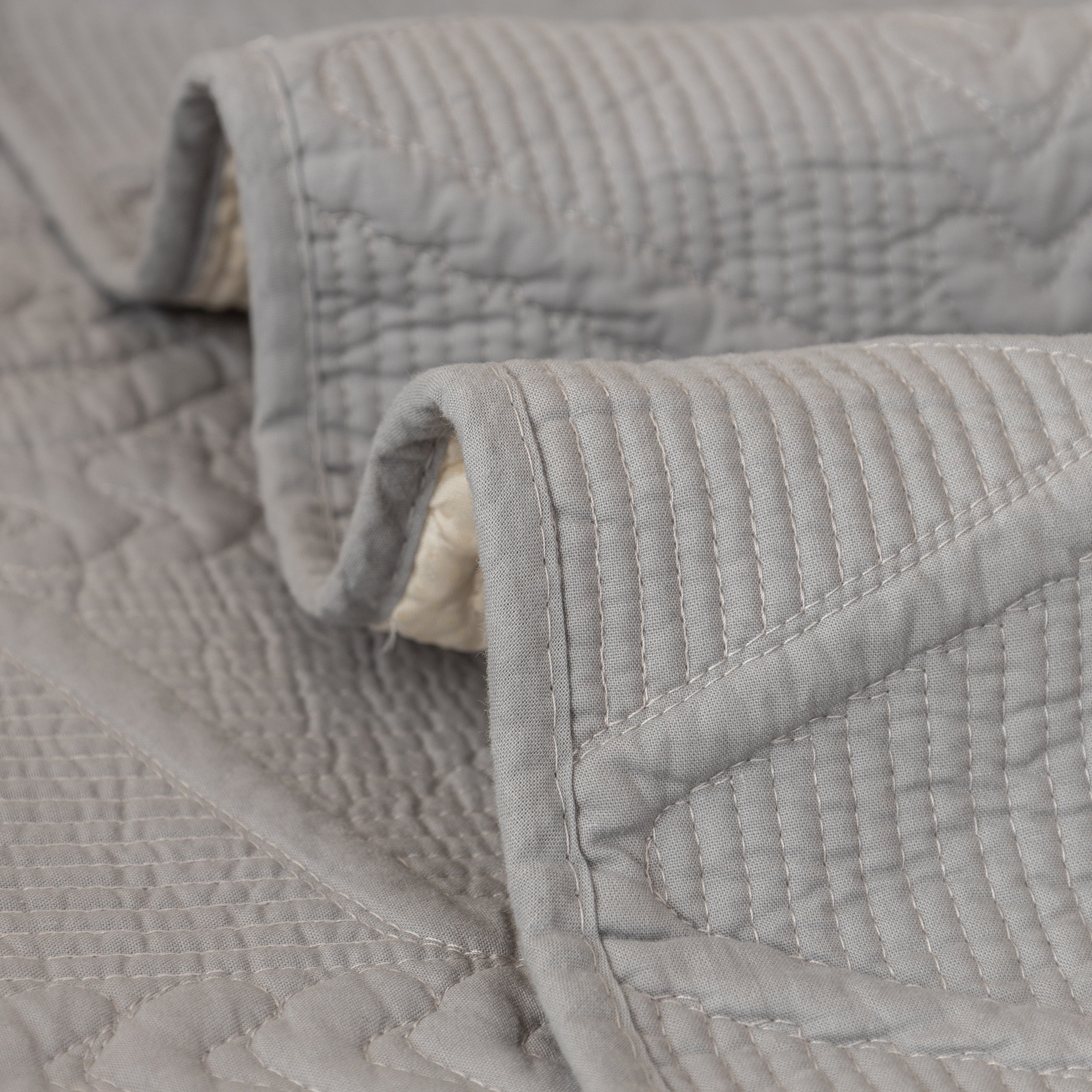 Geometric Textured Cotton Quilted Sofa Cover, Non-slip Washable Couch Protector