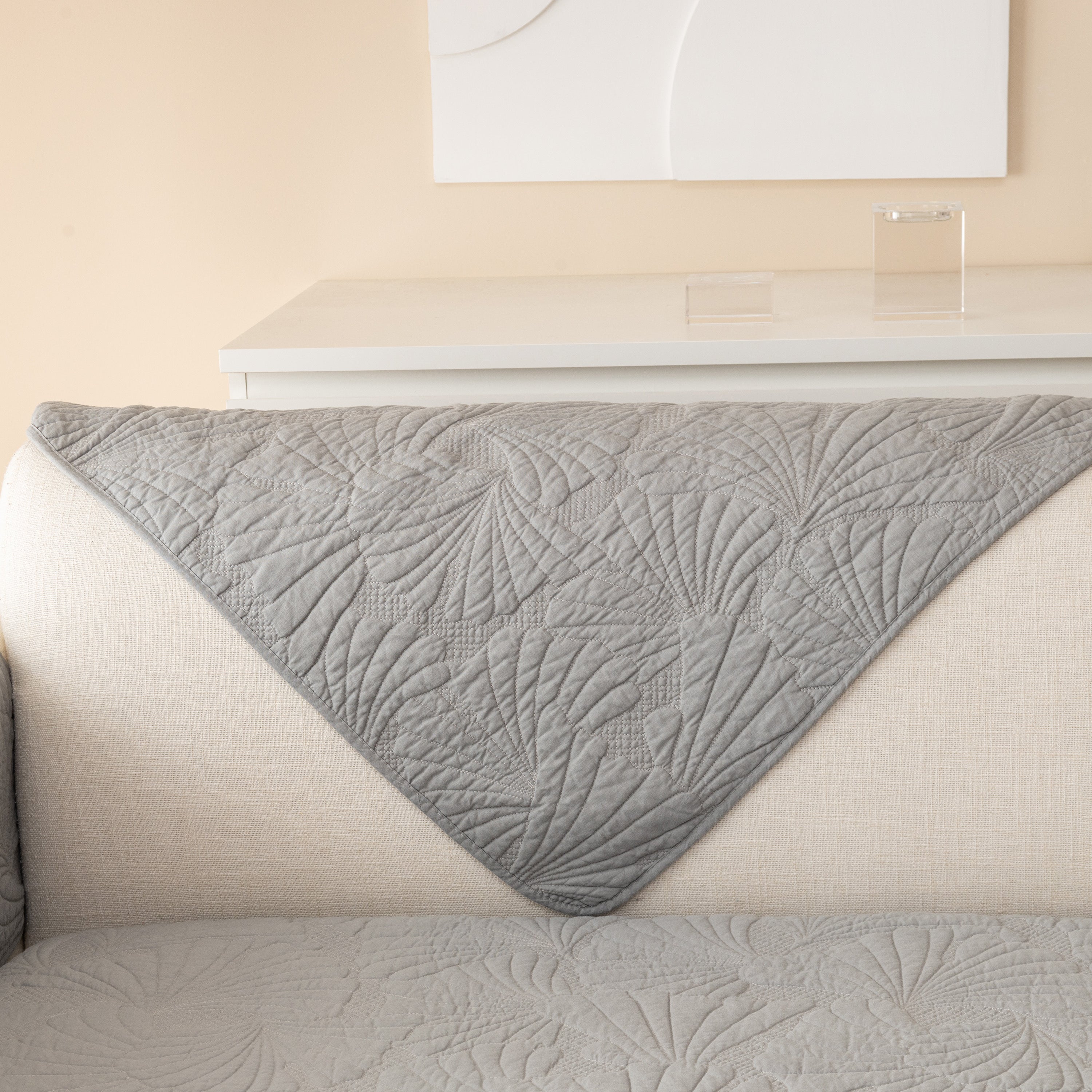 Embossed Leaf Cotton Quilted Sofa Cover Non-slip Couch Protector With Thick Padding