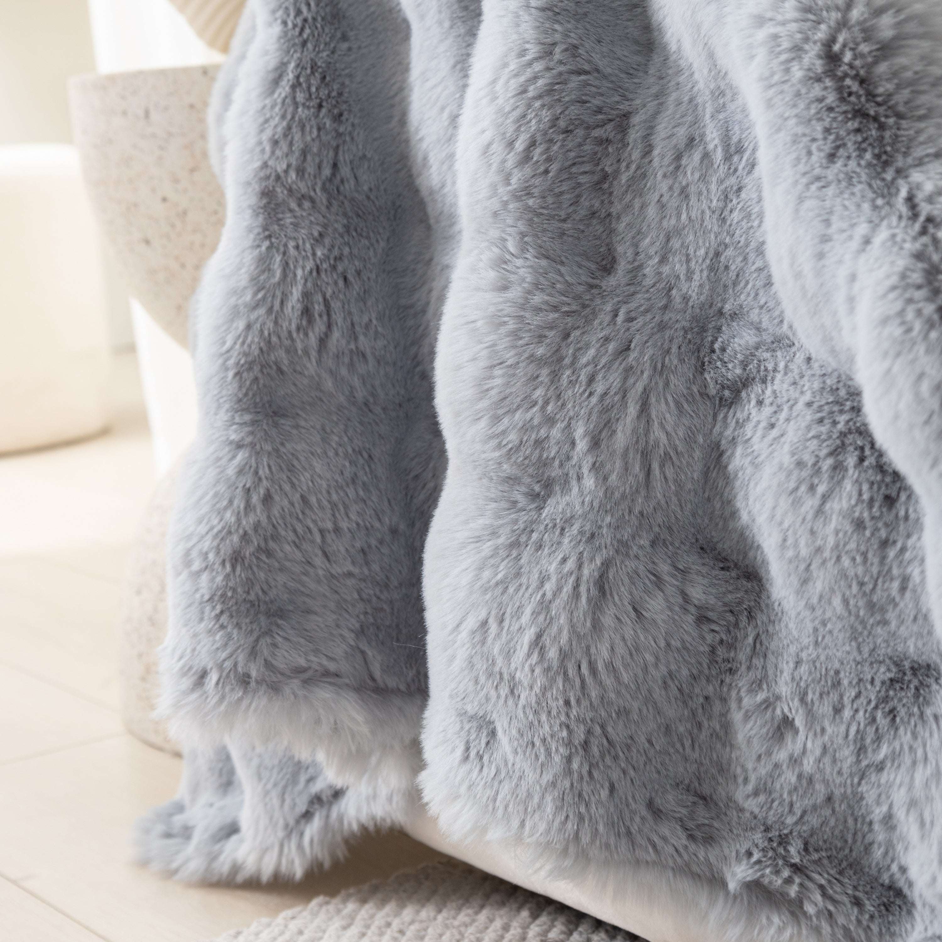 Faux Rabbit Fur Throws For Sofas, Stylish Throw Blankets For Couch And Couch Throw Cover