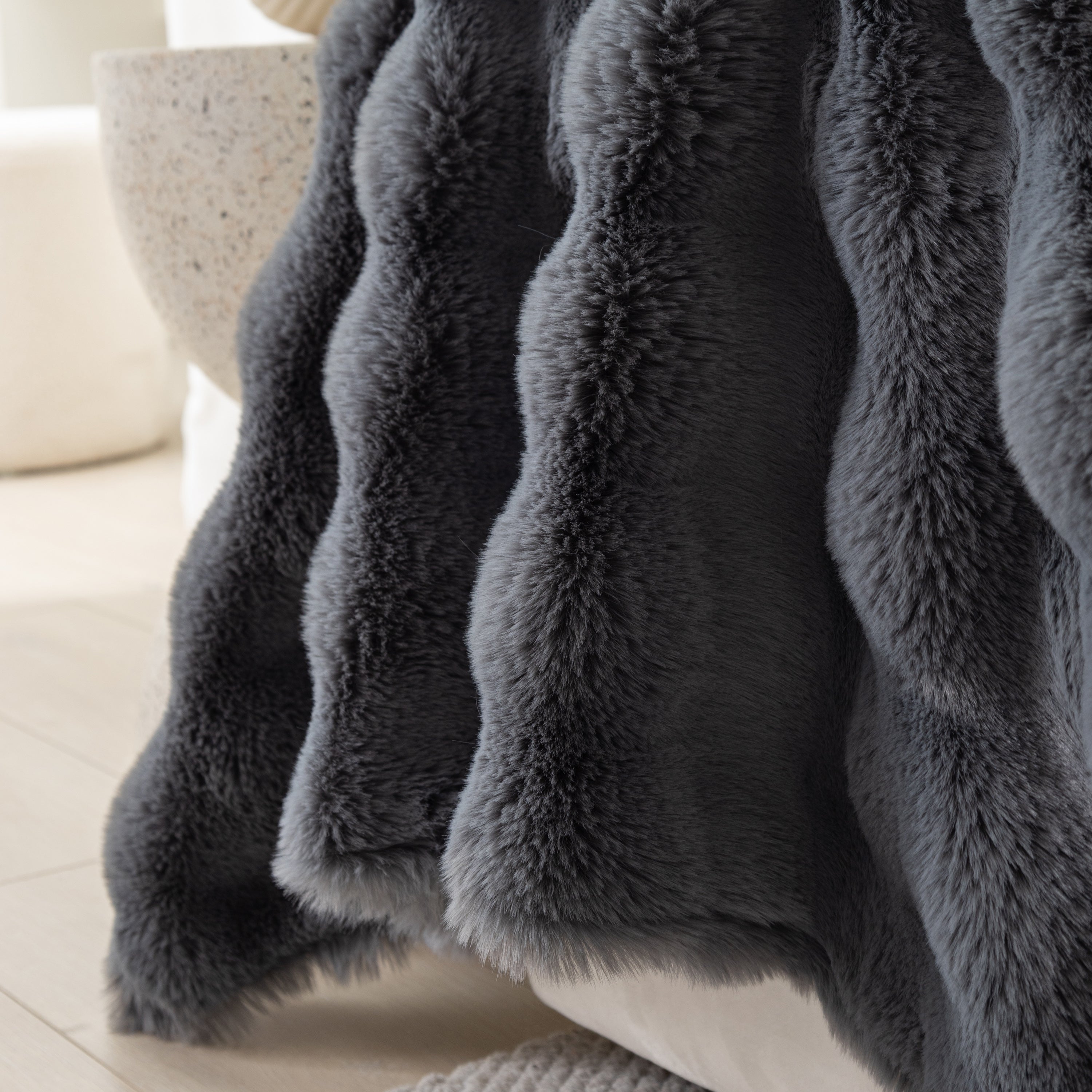 Faux Rabbit Fur Throws For Sofas, Stylish Throw Blankets For Couch And Couch Throw Cover