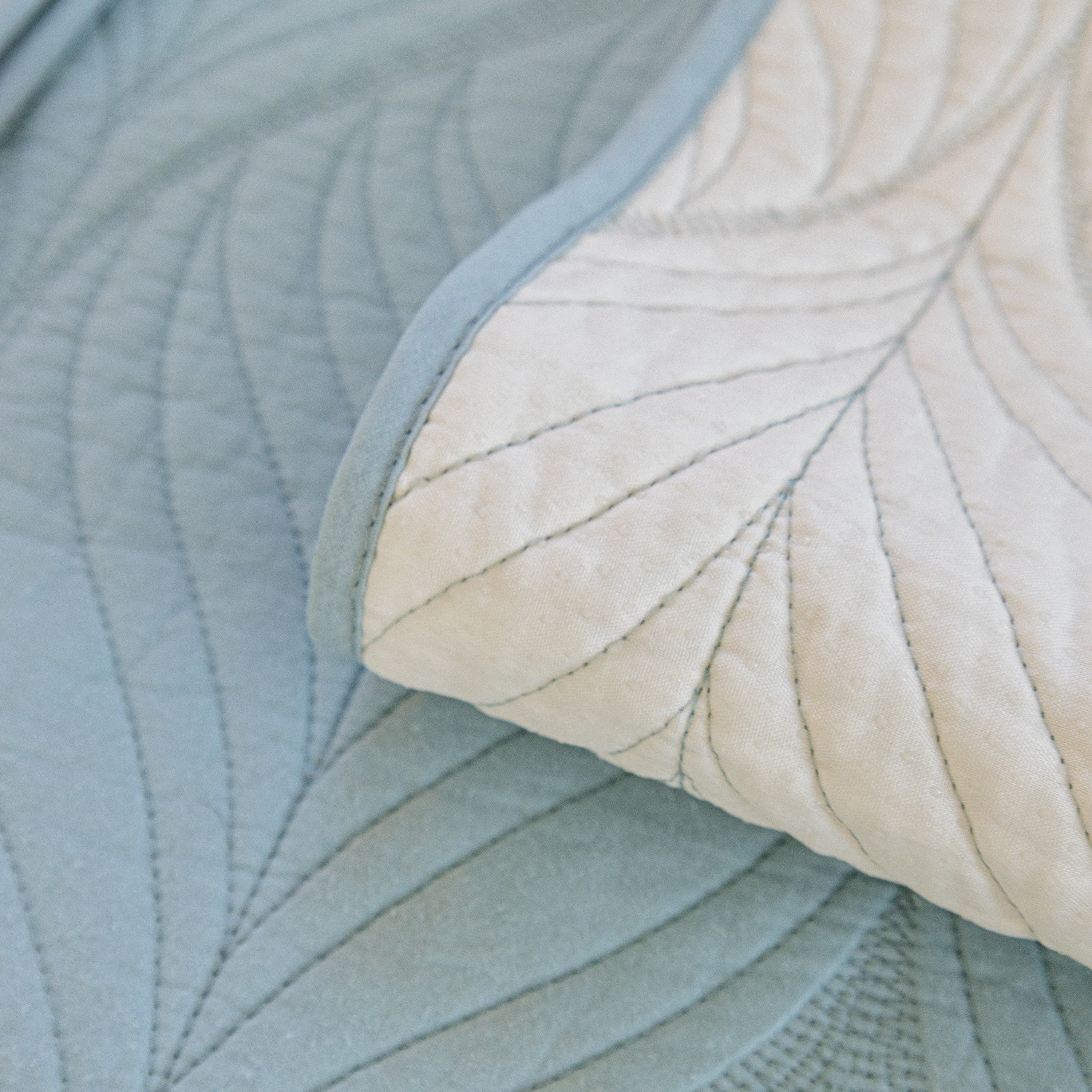 Leaf Vein Textured Cotton Quilted Sofa Slipcover, Non-slip Modular Couch Covers