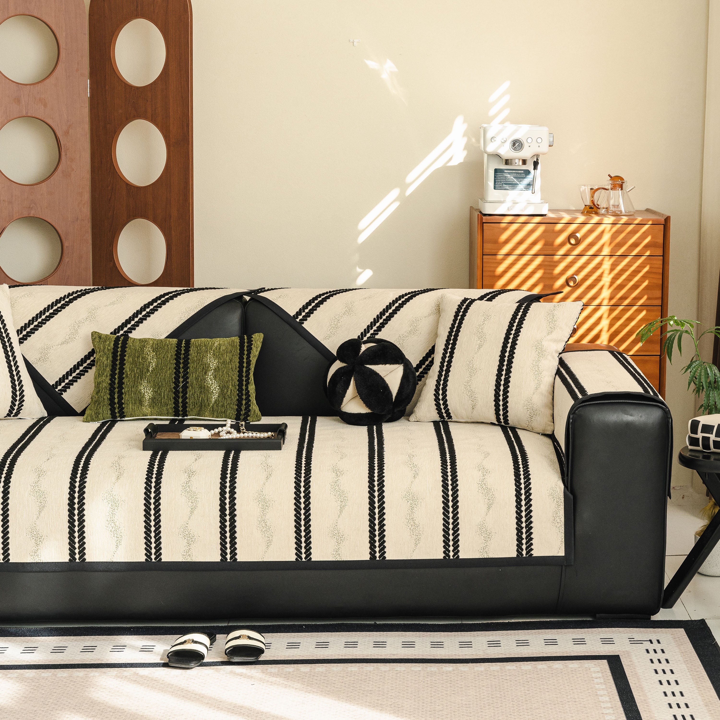 Non-slip Sofa Cover With Thick Chenille Texture Woven Stripe Couch Protector Throw