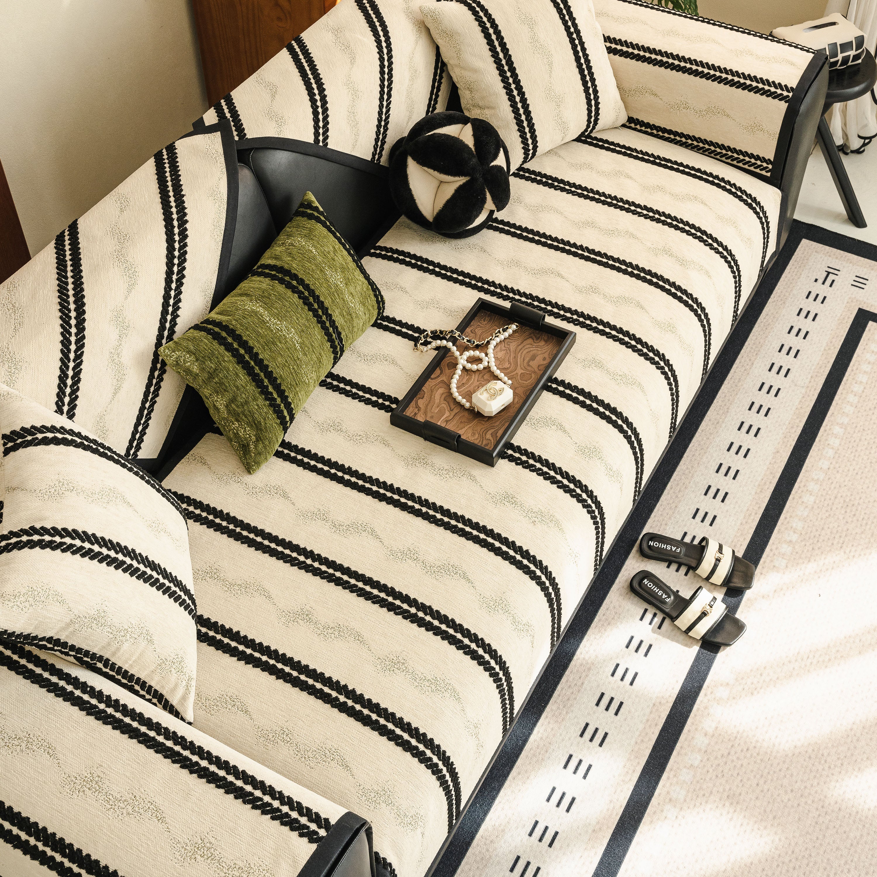 Non-slip Sofa Cover With Thick Chenille Texture Woven Stripe Couch Protector Throw