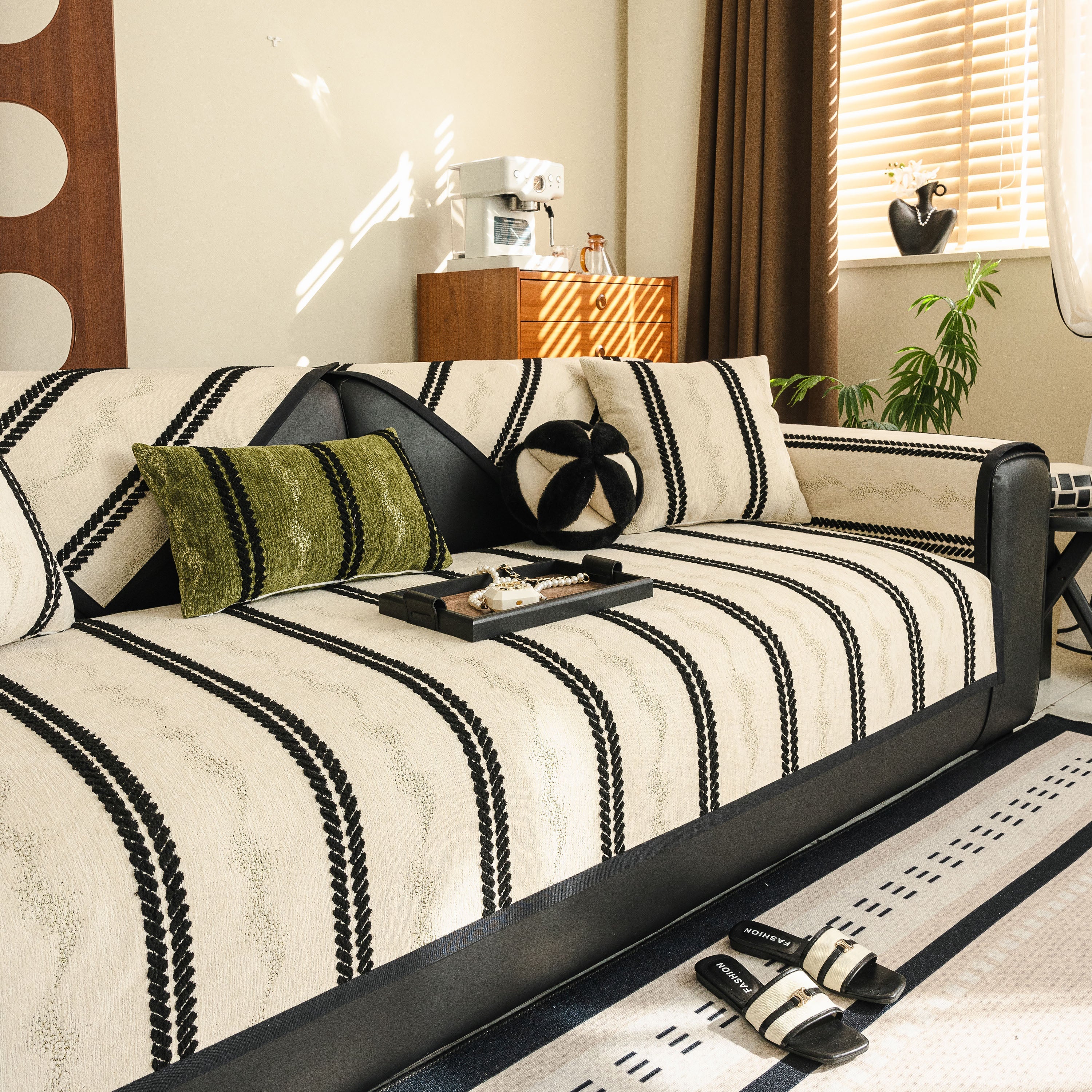 Non-slip Sofa Cover With Thick Chenille Texture Woven Stripe Couch Protector Throw