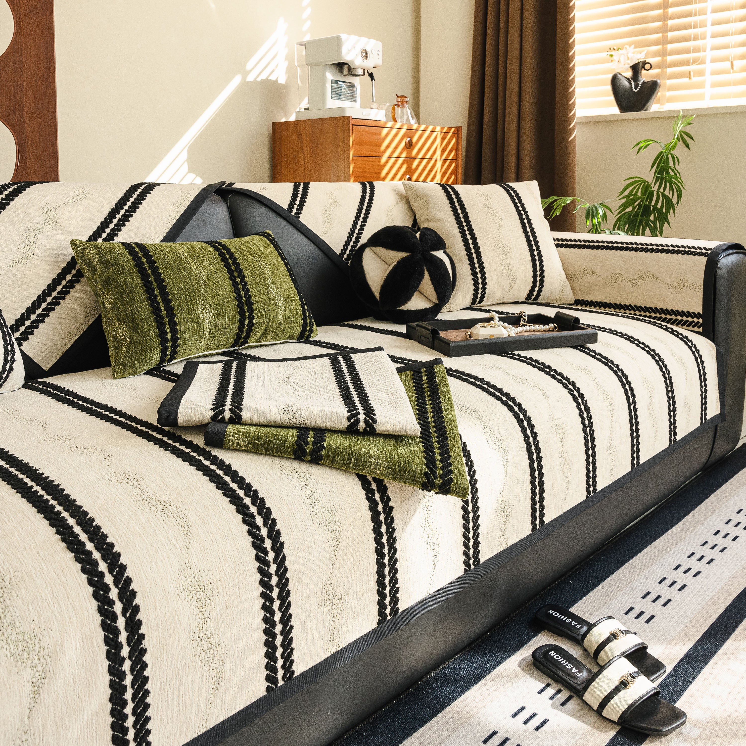 Non-slip Sofa Cover With Thick Chenille Texture Woven Stripe Couch Protector Throw